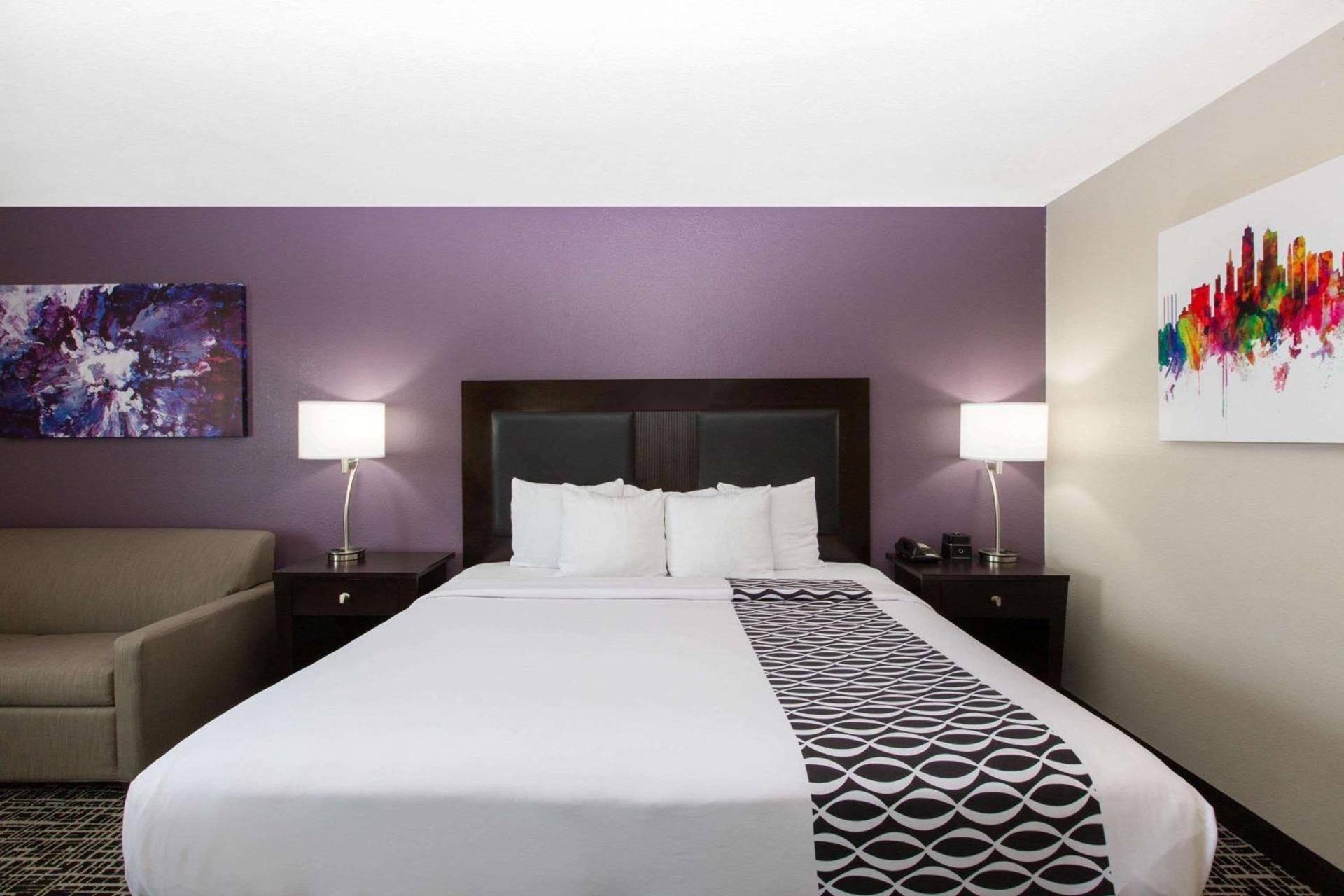 La Quinta by Wyndham Blue Springs photo 22