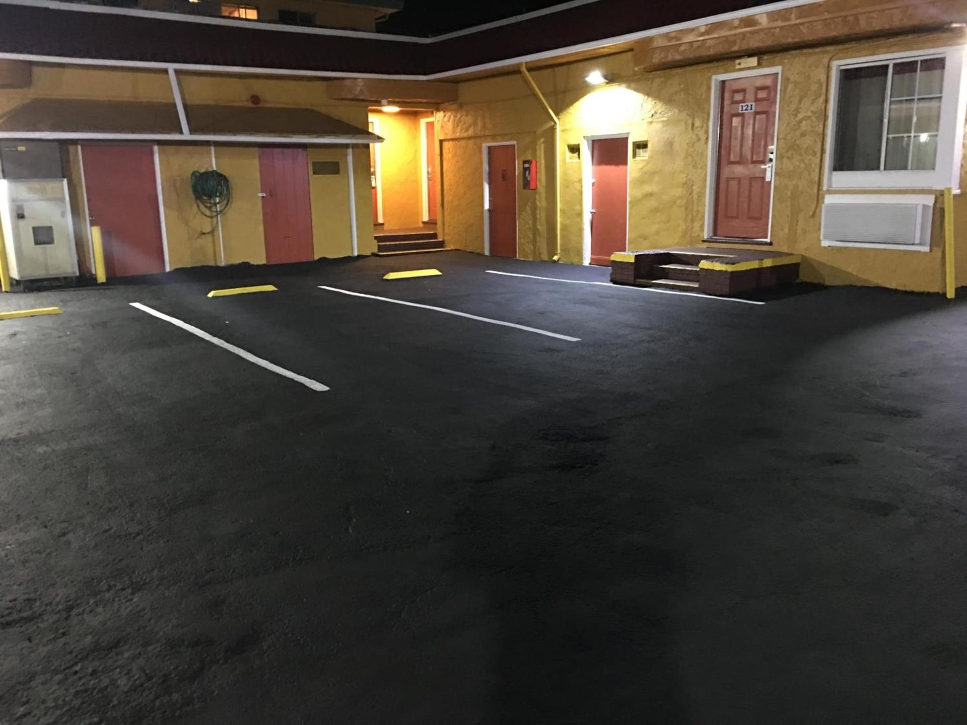 Harris Motel photo 12