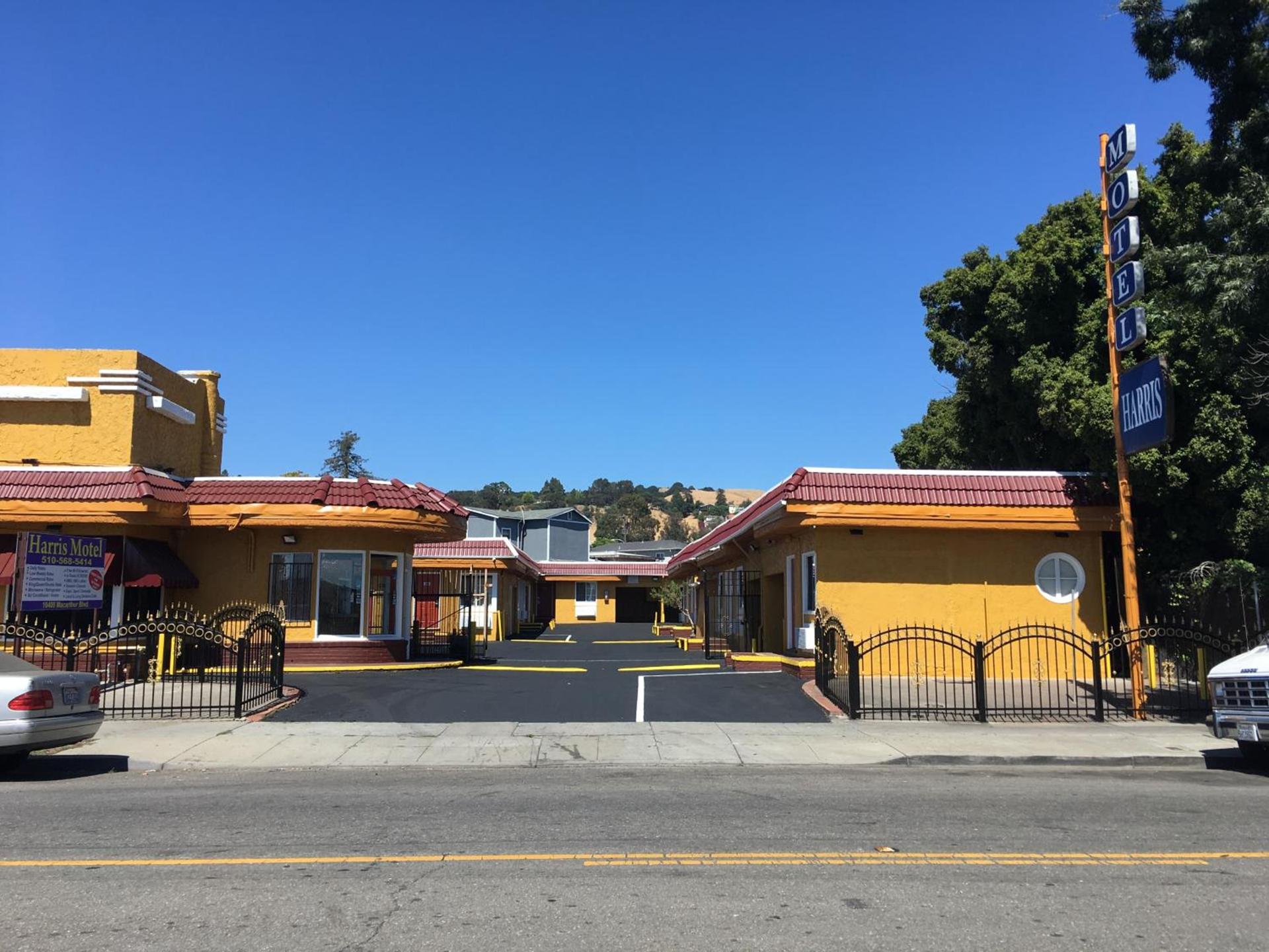 Harris Motel photo 11