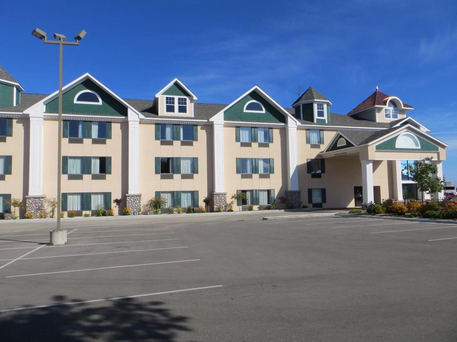 Bayside Hotel of Mackinac photo 10