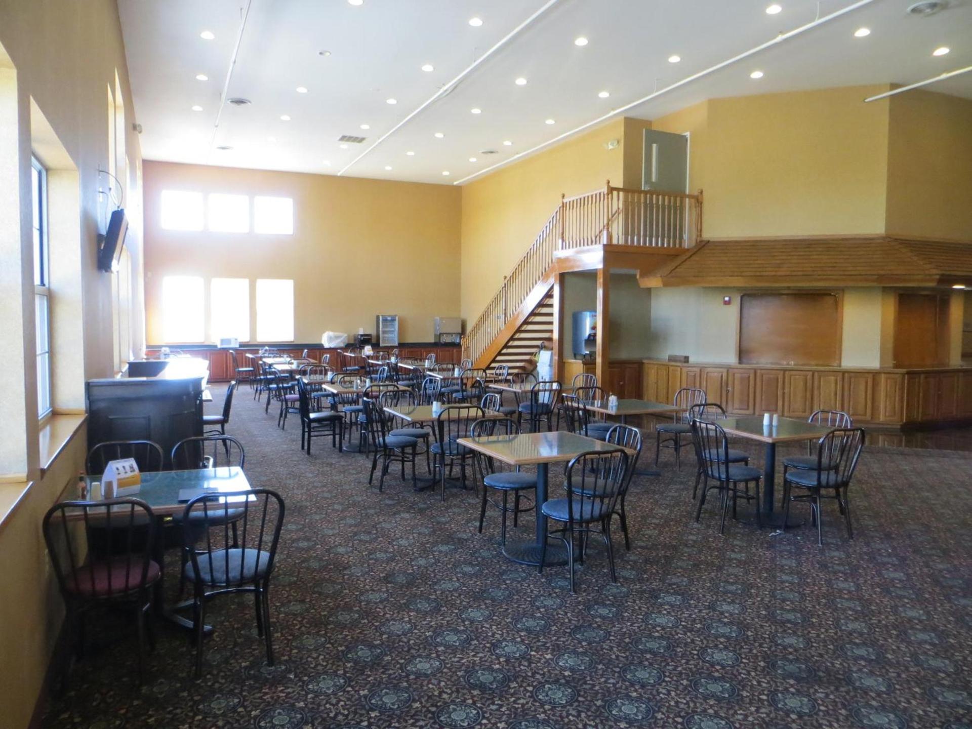 Bayside Hotel of Mackinac photo 27