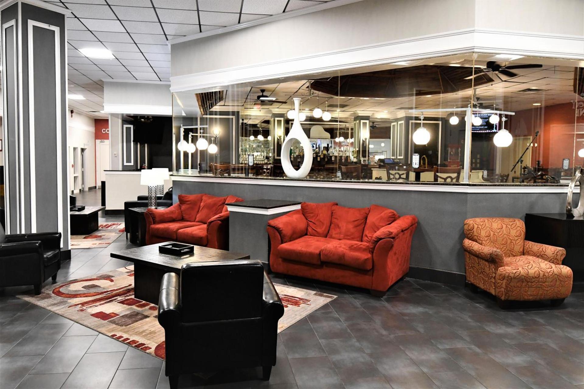 Ramada by Wyndham Jacksonville Hotel & Conference Center photo 85