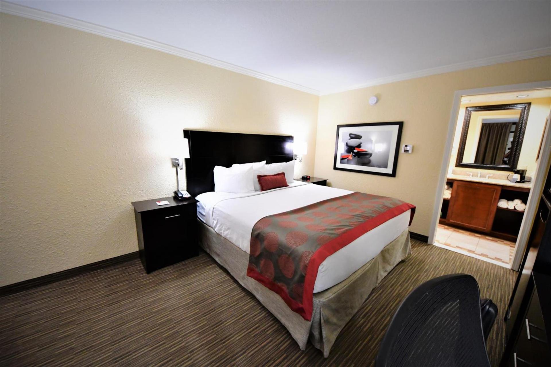 Ramada by Wyndham Jacksonville Hotel & Conference Center photo 51