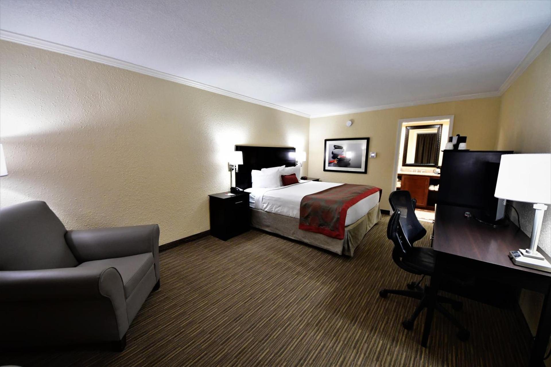 Ramada by Wyndham Jacksonville Hotel & Conference Center photo 52