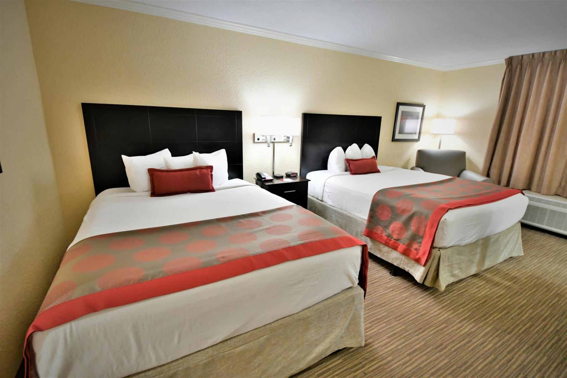 Ramada by Wyndham Jacksonville Hotel & Conference Center photo 44