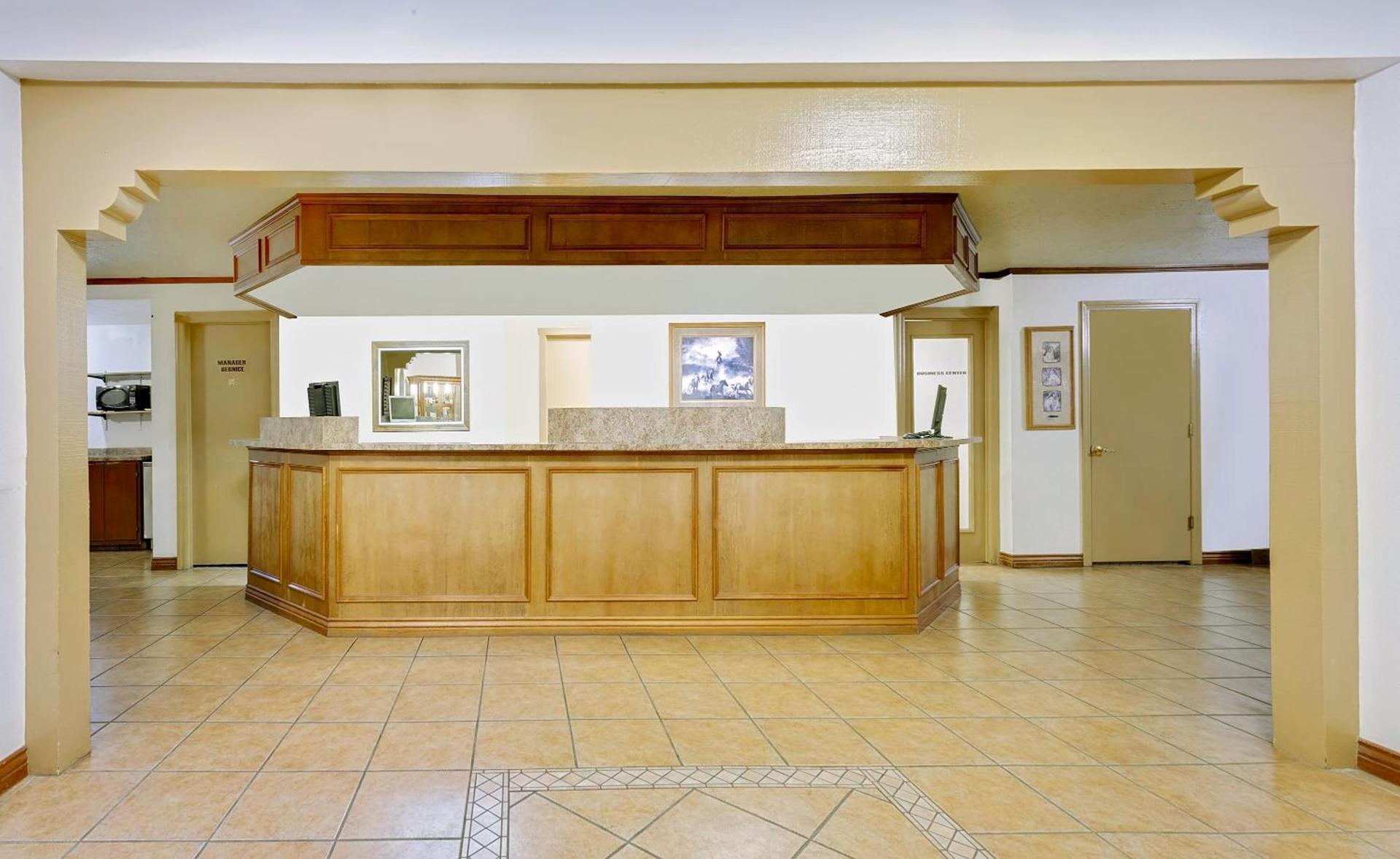 Silver Queen Inn photo 4
