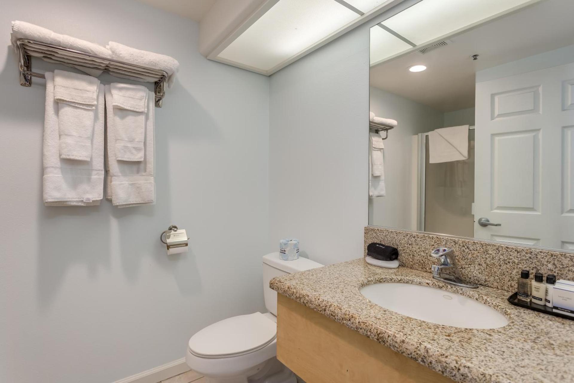 Pacifica Beach Hotel photo 13