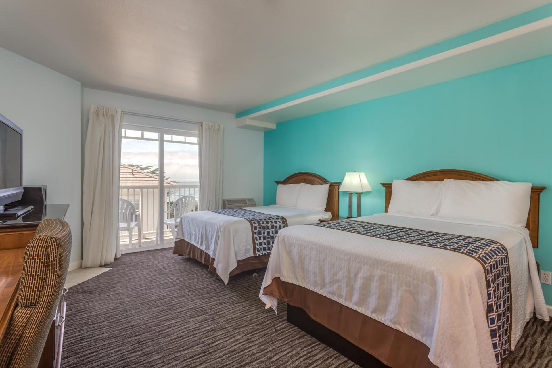 Pacifica Beach Hotel photo 16