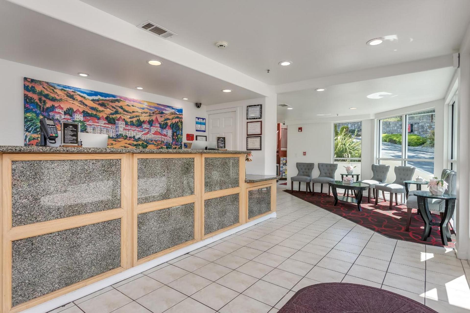 Pacifica Beach Hotel photo 4