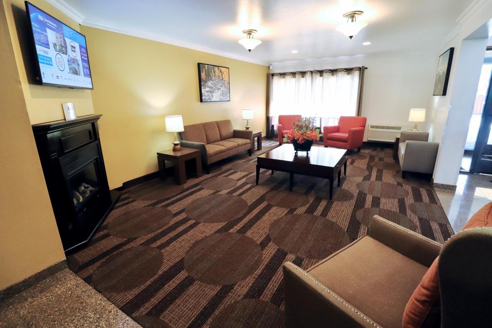 Best Western Chieftain Inn photo 24