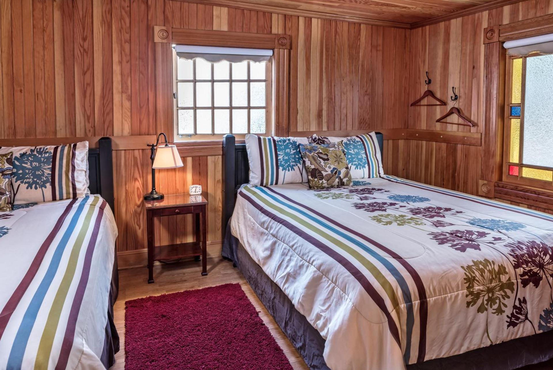 Whistling Winds Motel photo 15