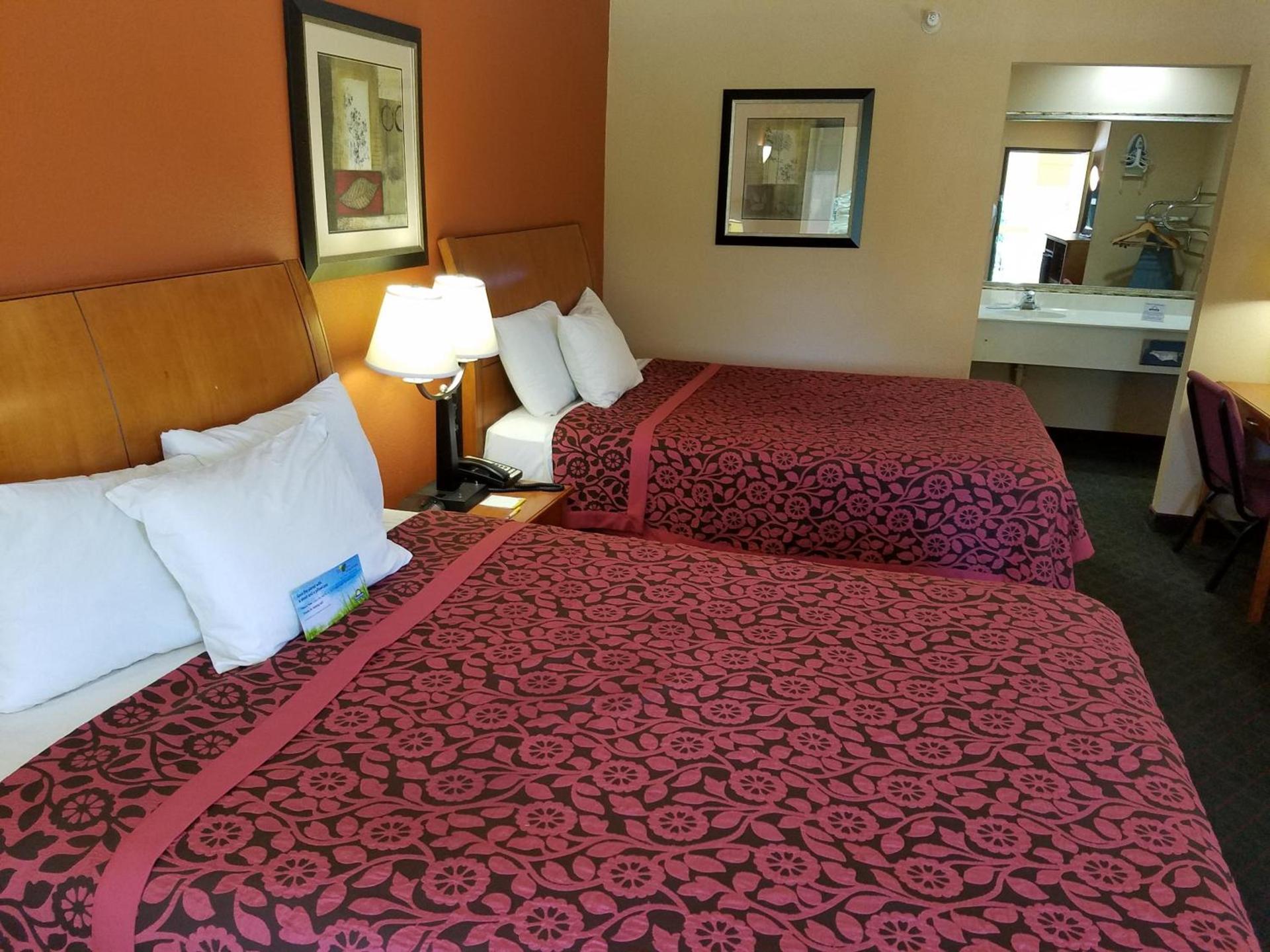 Hotel Blue Fairfield TX photo 19