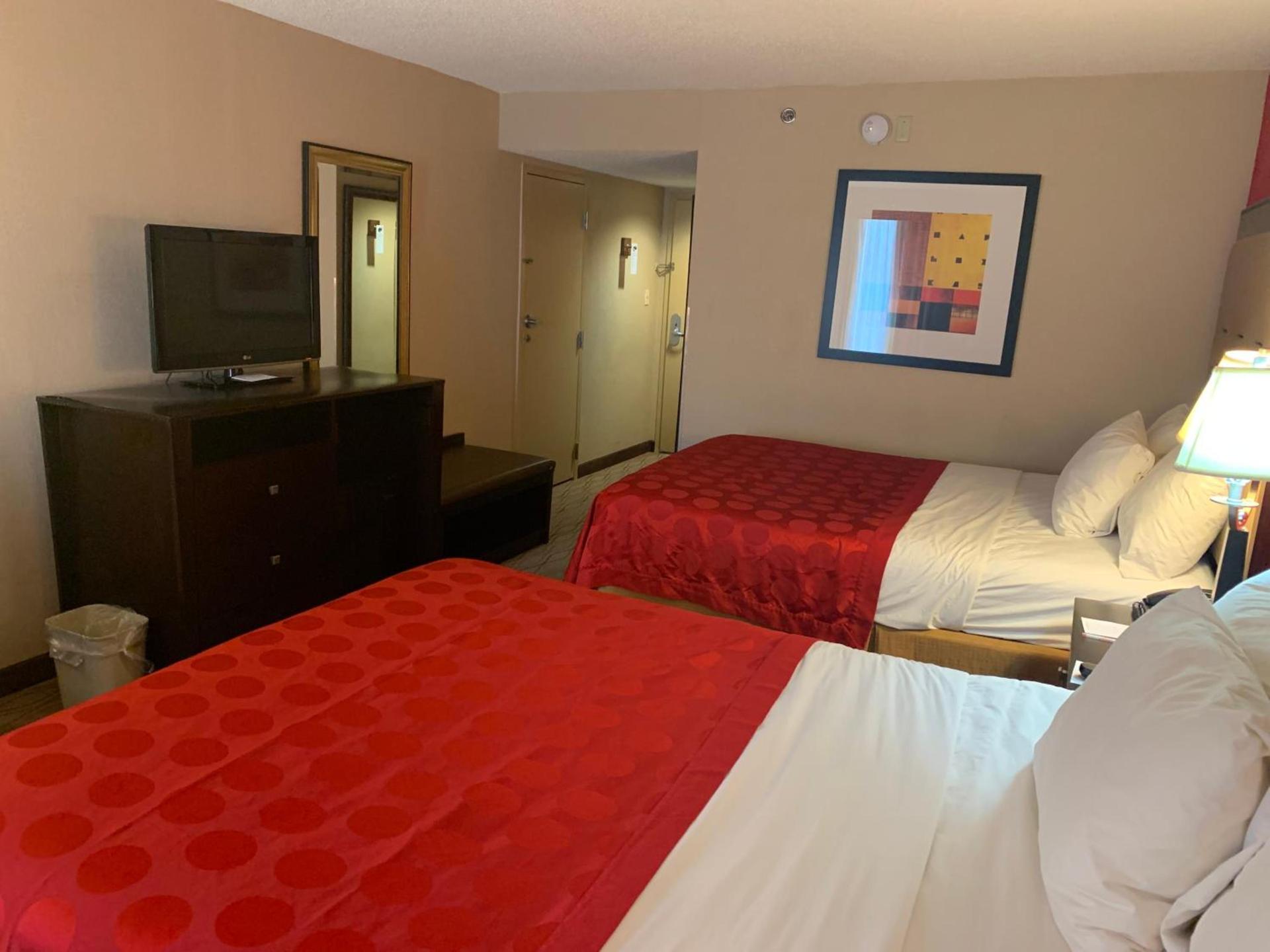 Comfort Inn & Suites photo 24