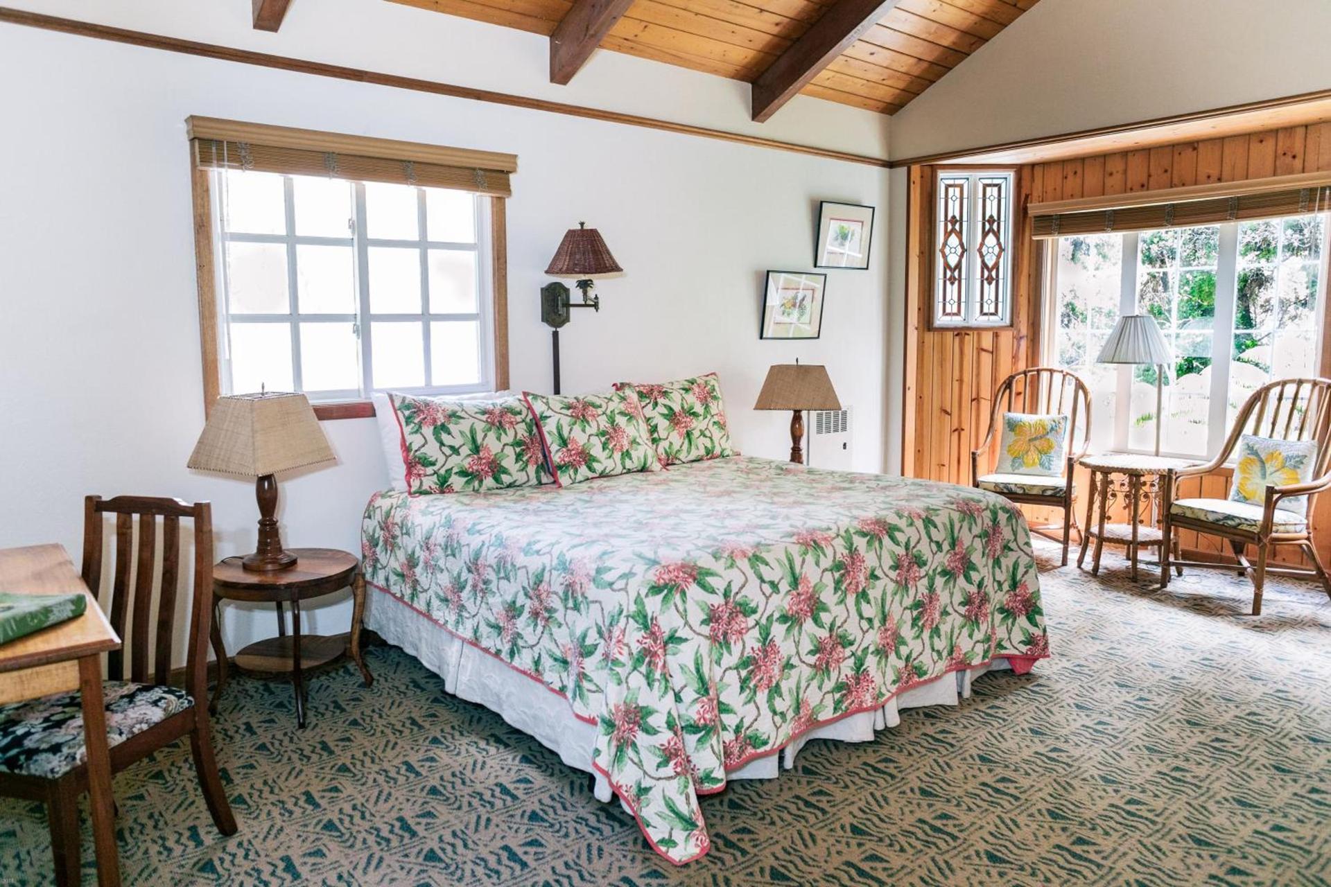 Kilauea Lodge and Restaurant photo 40