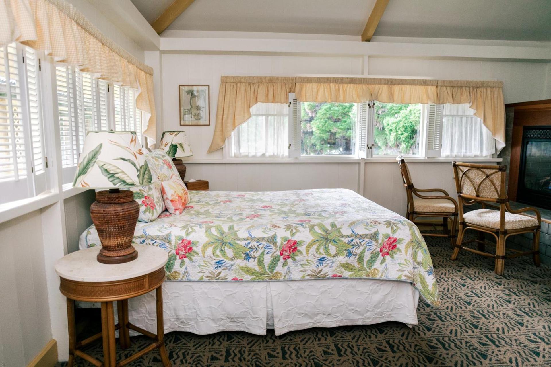 Kilauea Lodge and Restaurant photo 25