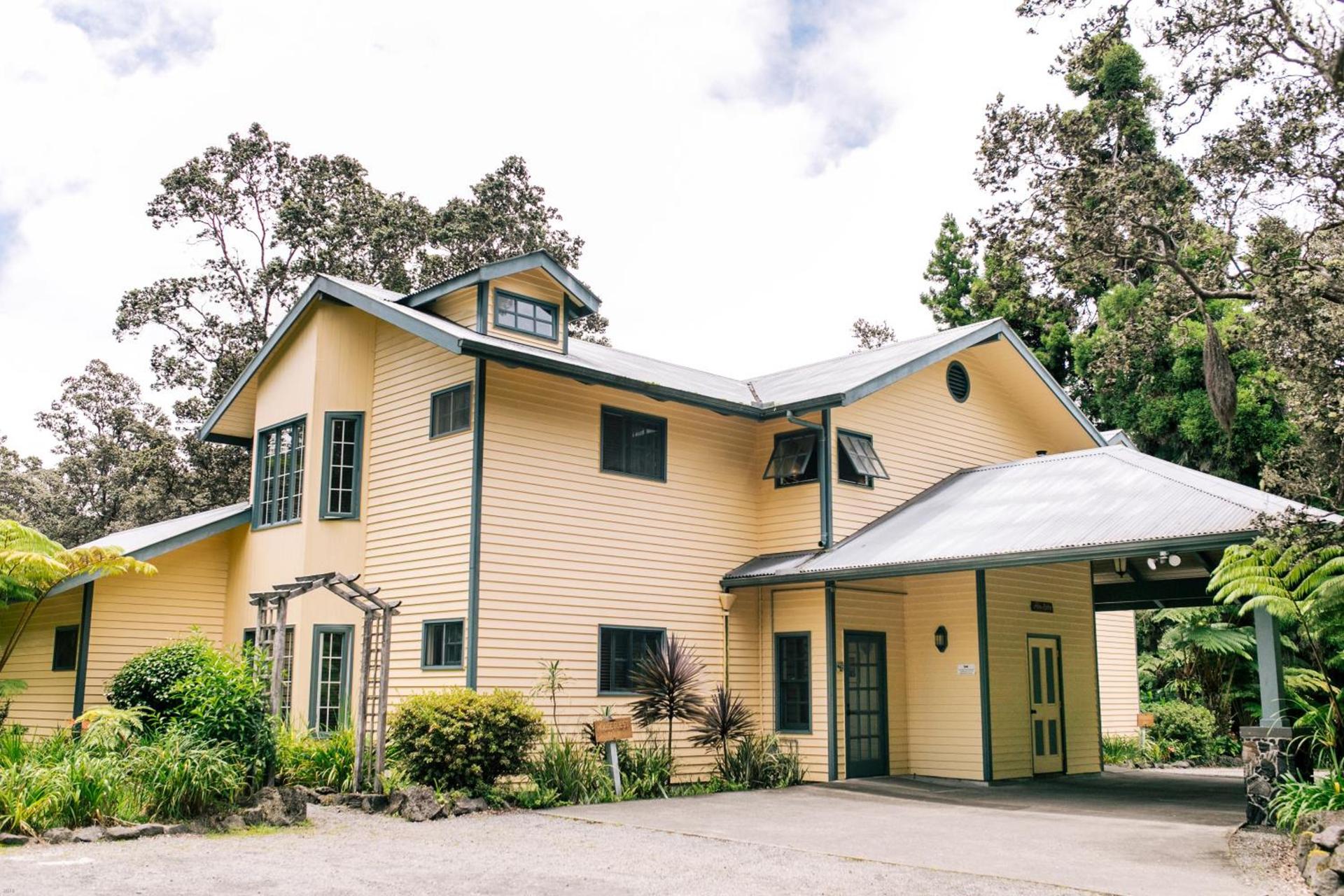 Kilauea Lodge and Restaurant photo 5