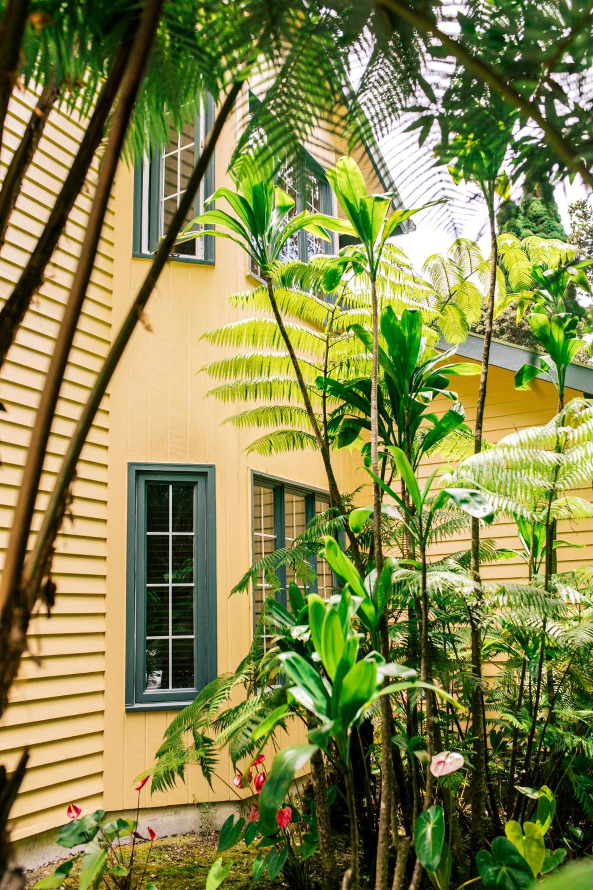 Kilauea Lodge and Restaurant photo 8