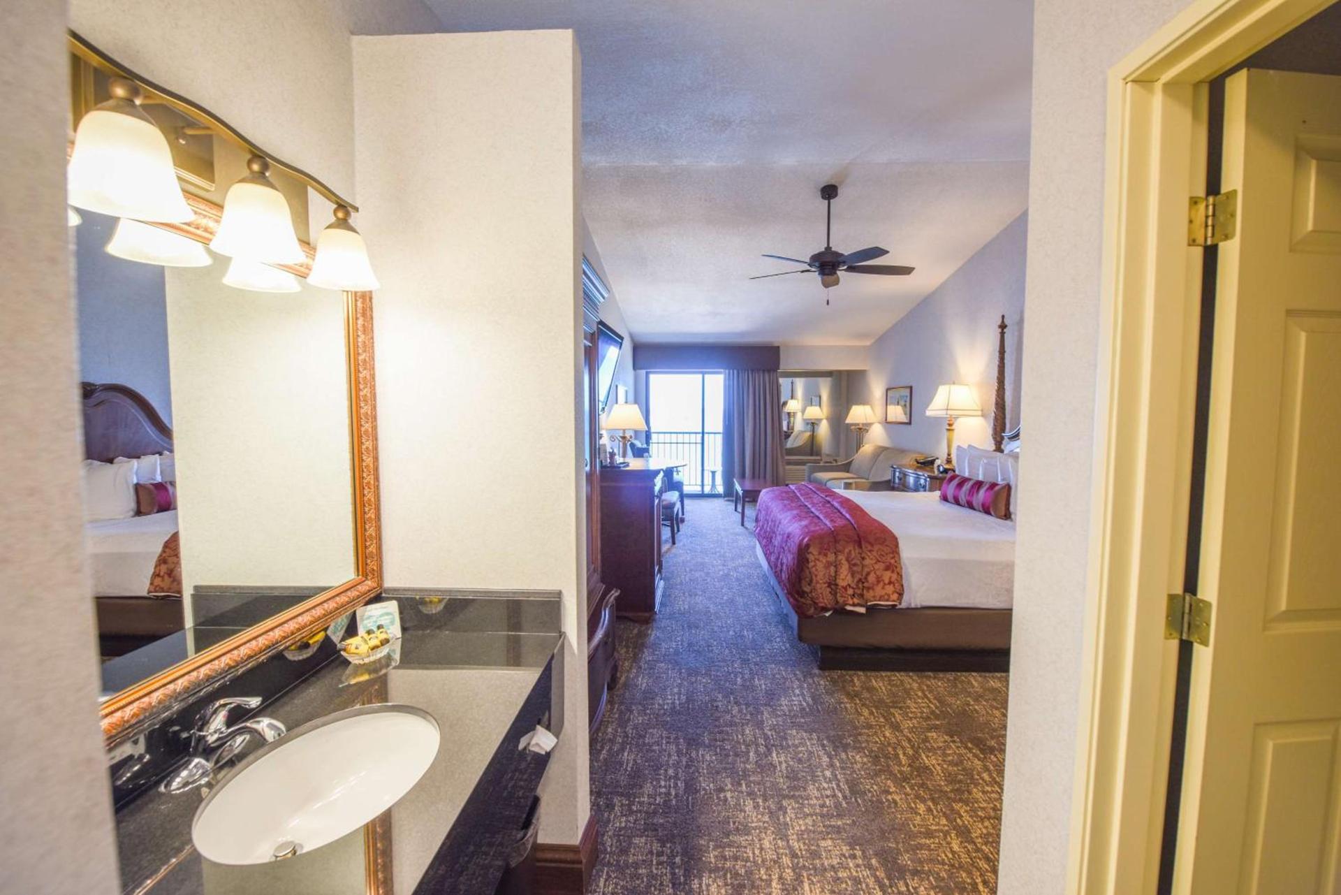 Best Western Plus Dockside Waterfront Inn photo 31