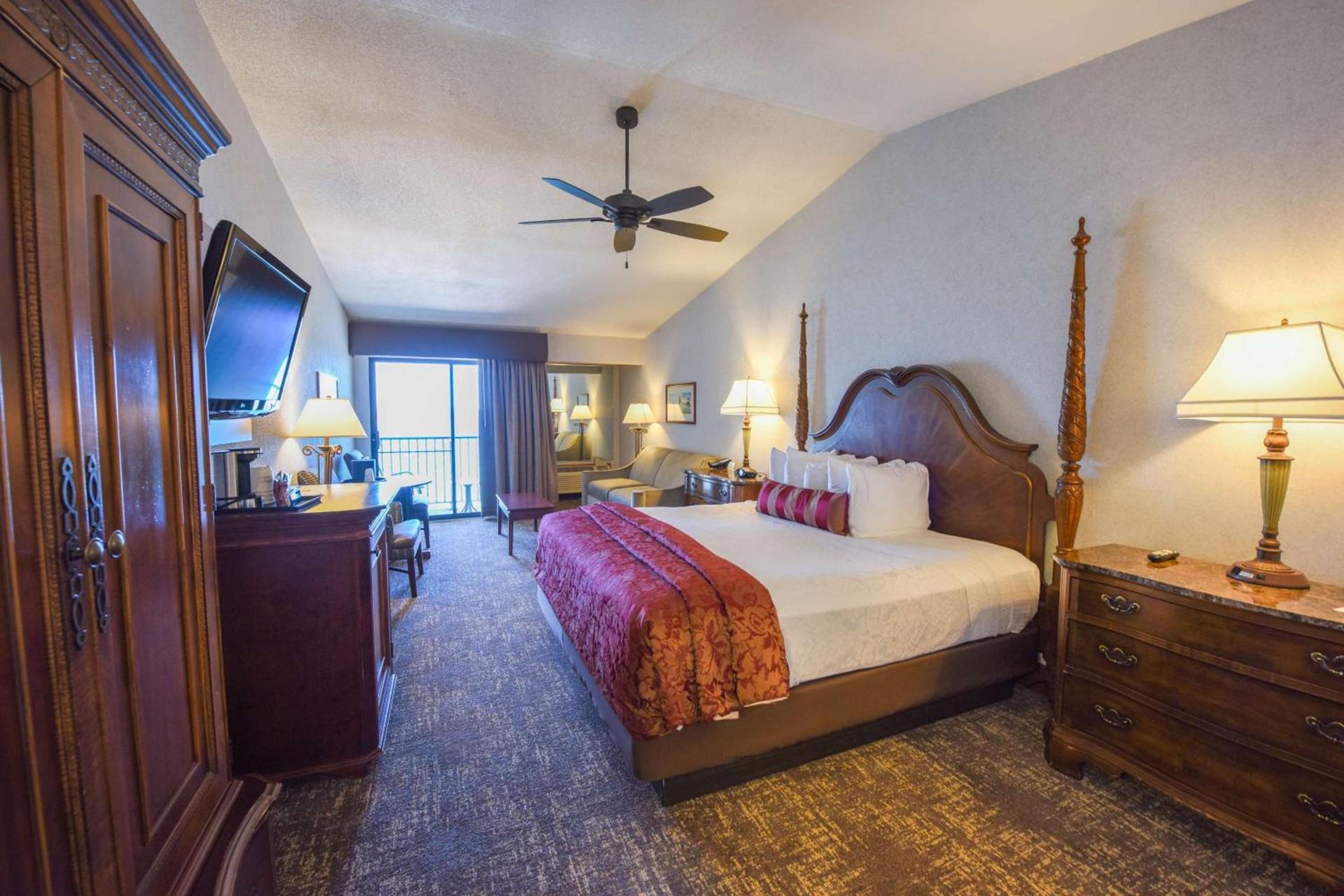 Best Western Plus Dockside Waterfront Inn photo 32