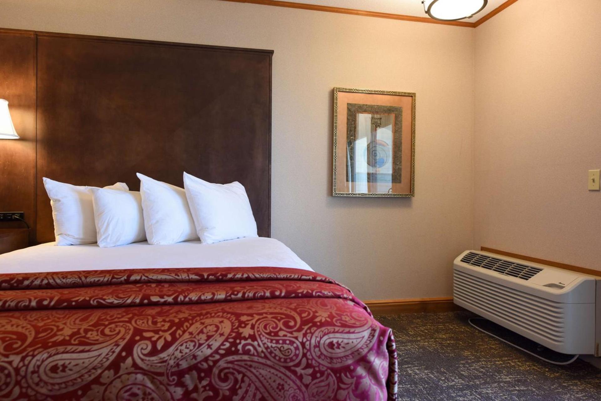 Best Western Plus Dockside Waterfront Inn photo 18