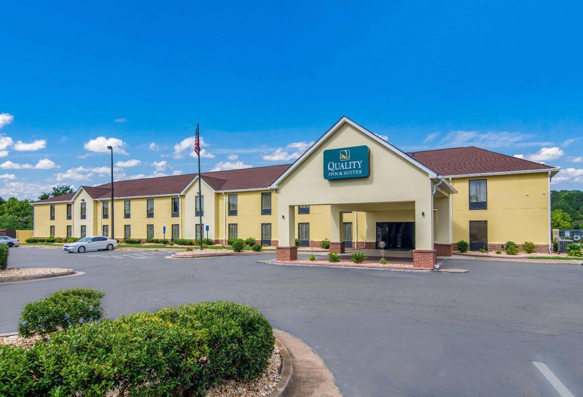 Quality Inn & Suites Canton, GA photo 10