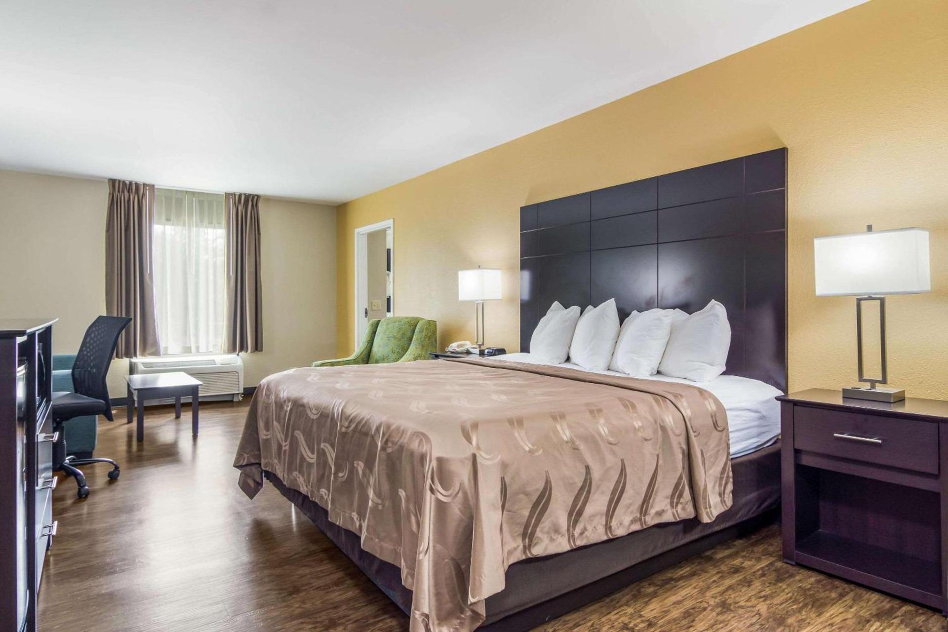 Quality Inn & Suites Canton, GA photo 6