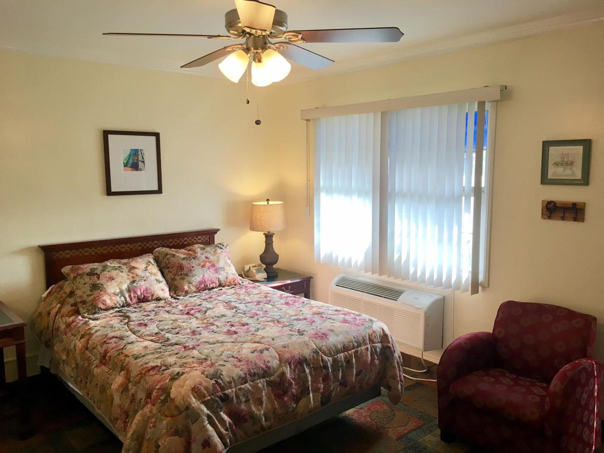 Los Feliz Hotel photo 5