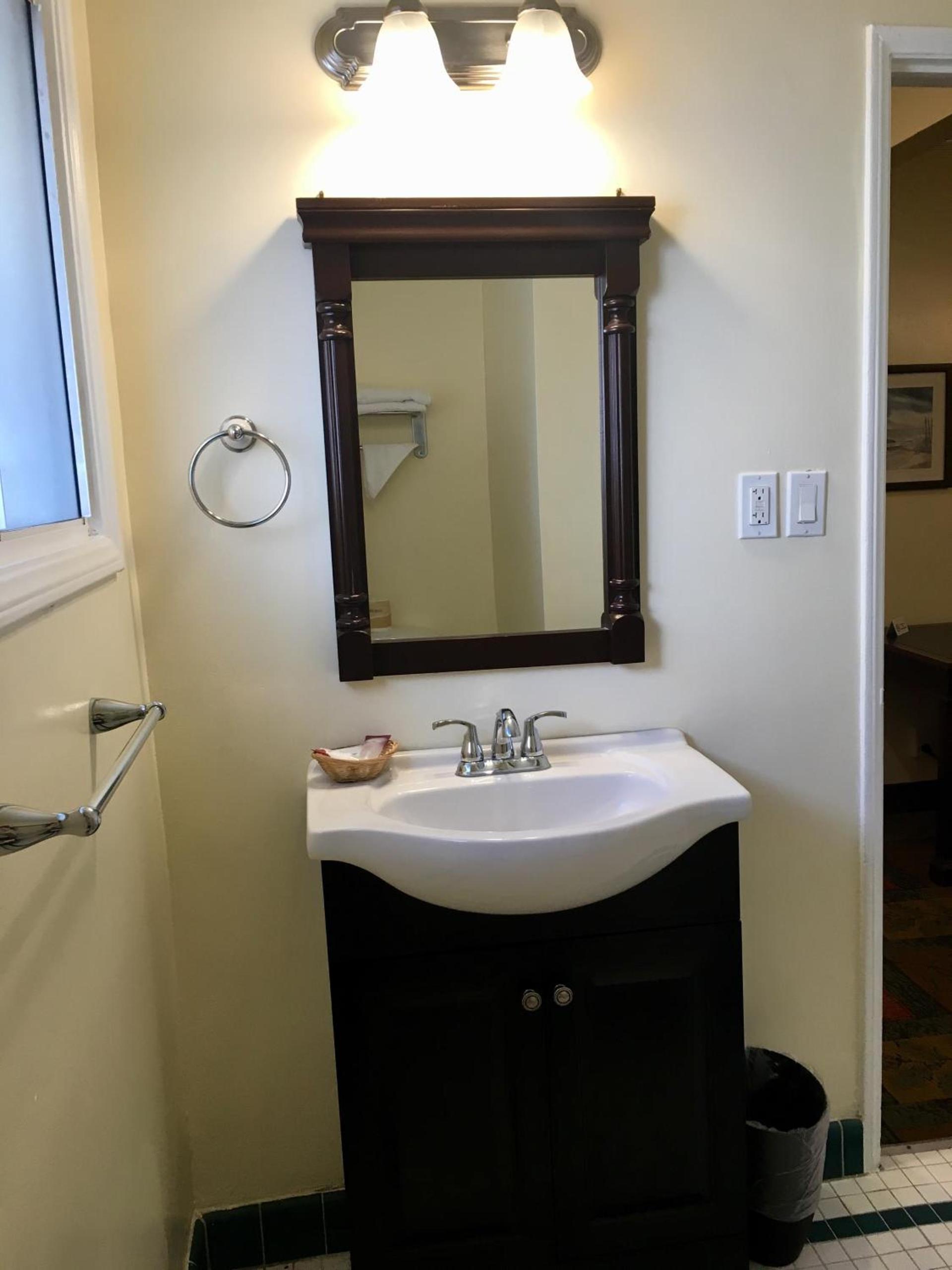 Los Feliz Hotel photo 7