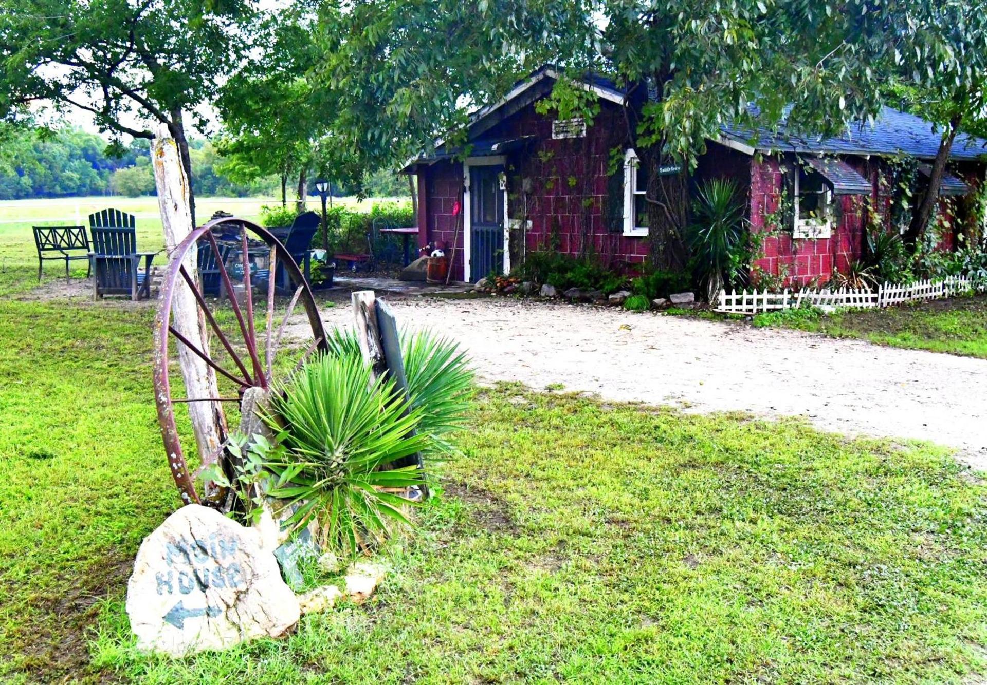 Country Woods Inn photo 3
