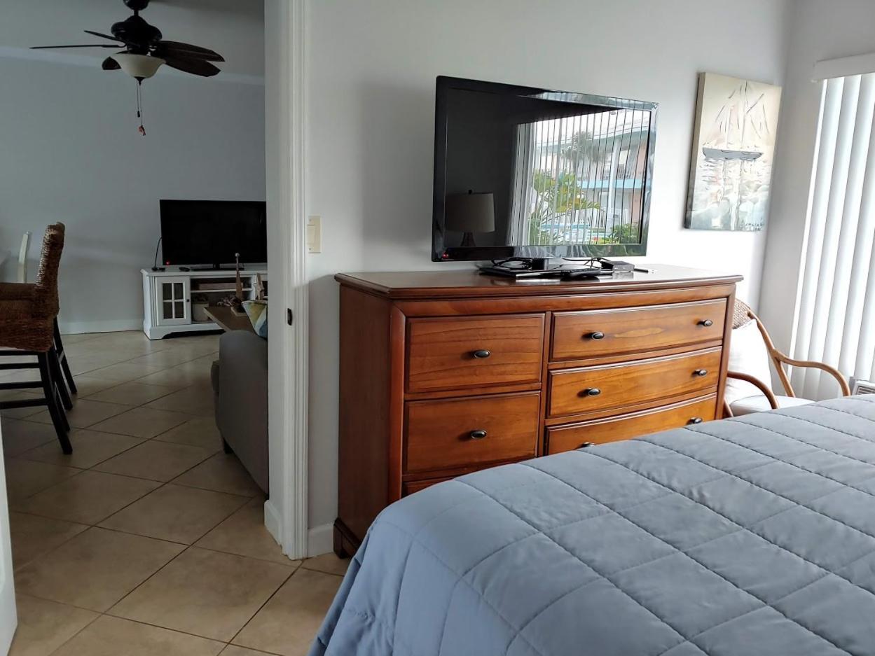 Sunrise Ocean Suites photo 58