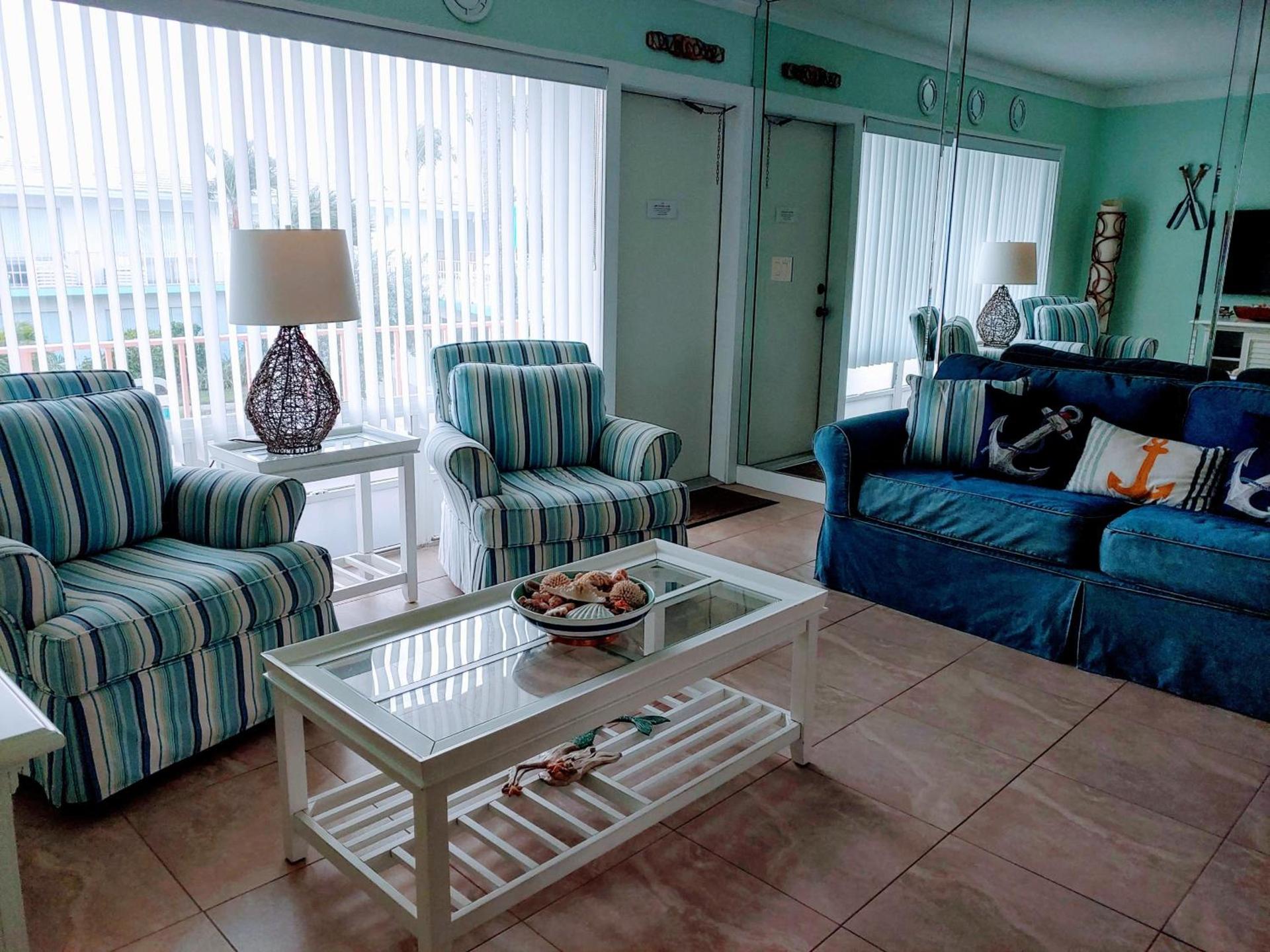 Sunrise Ocean Suites photo 27