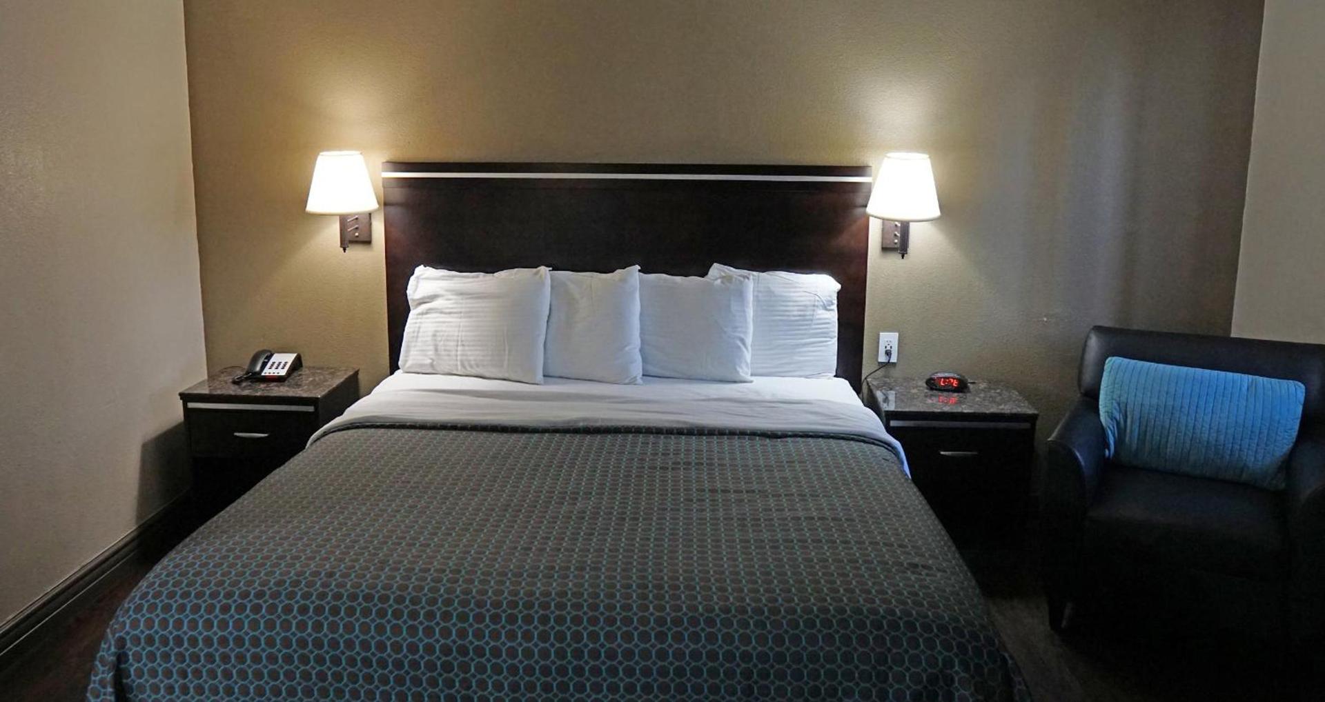 Hawthorne Plaza Inn Near LAX photo 7