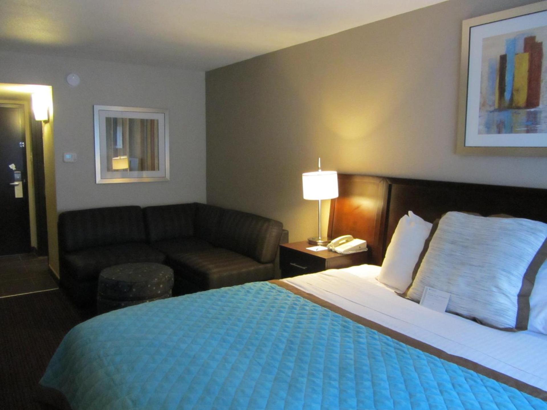 Wyndham Garden Midland photo 18