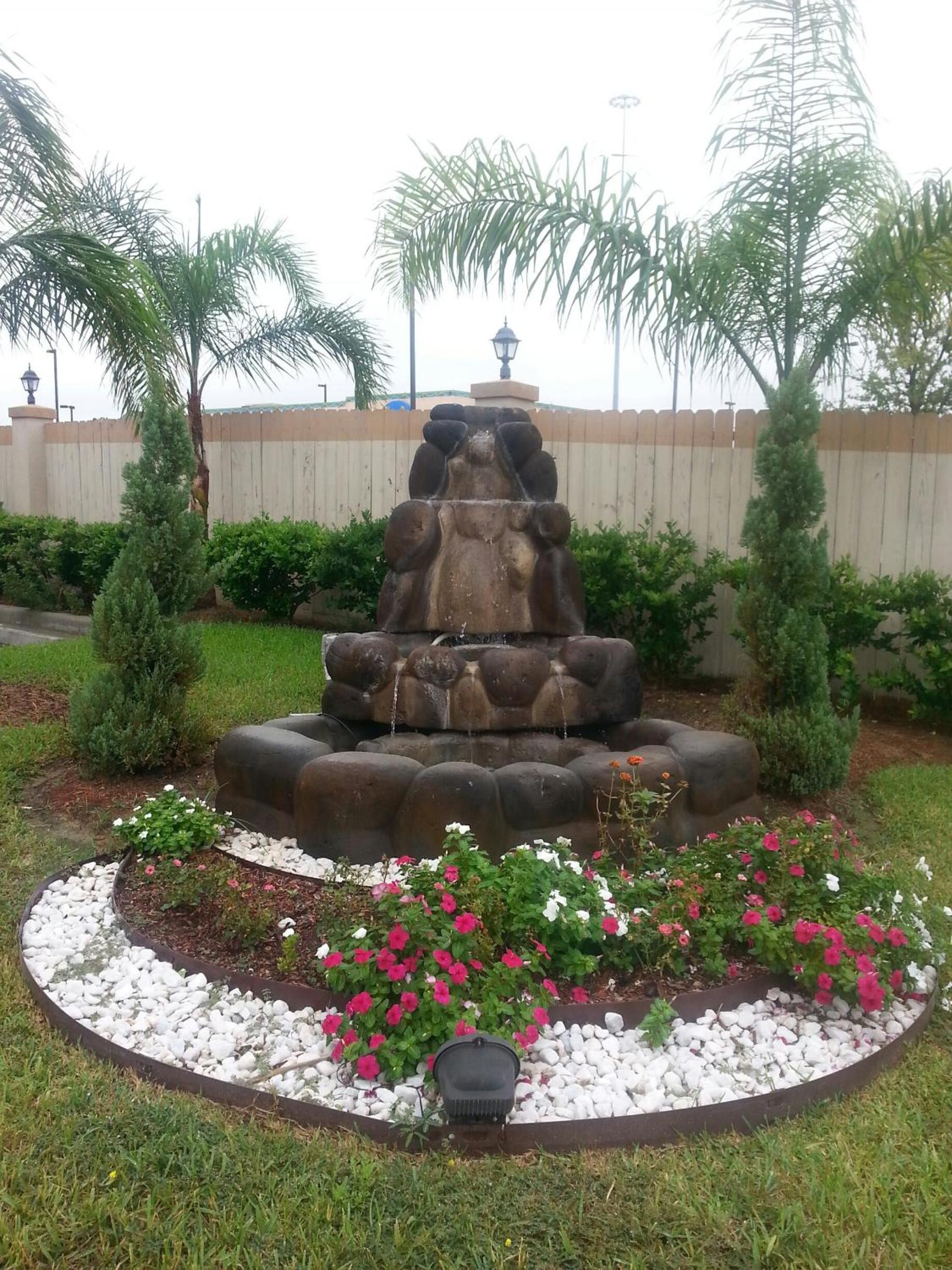 Platinum Inn Katy photo 5