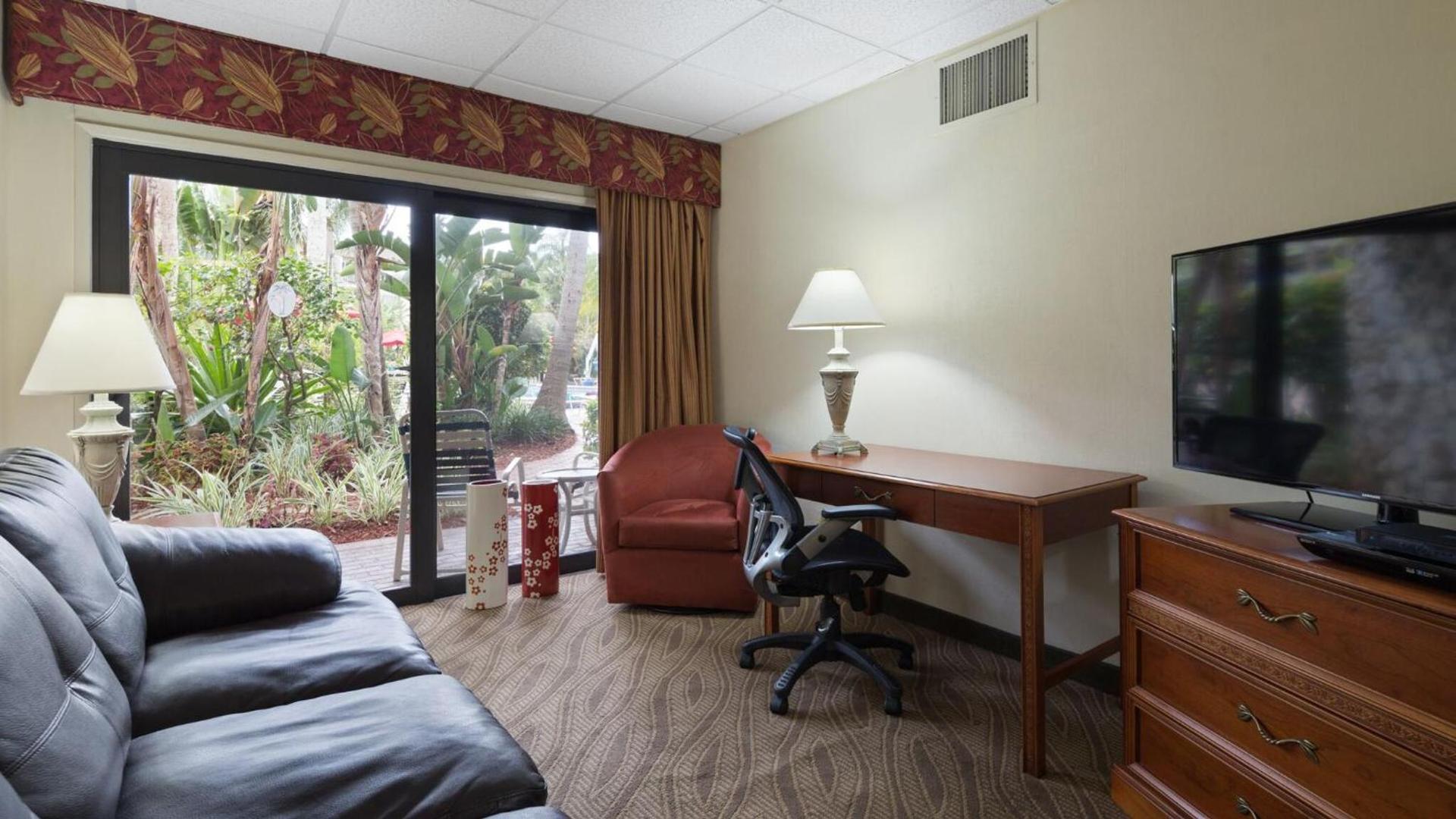 Best Western Naples Inn & Suites photo 11