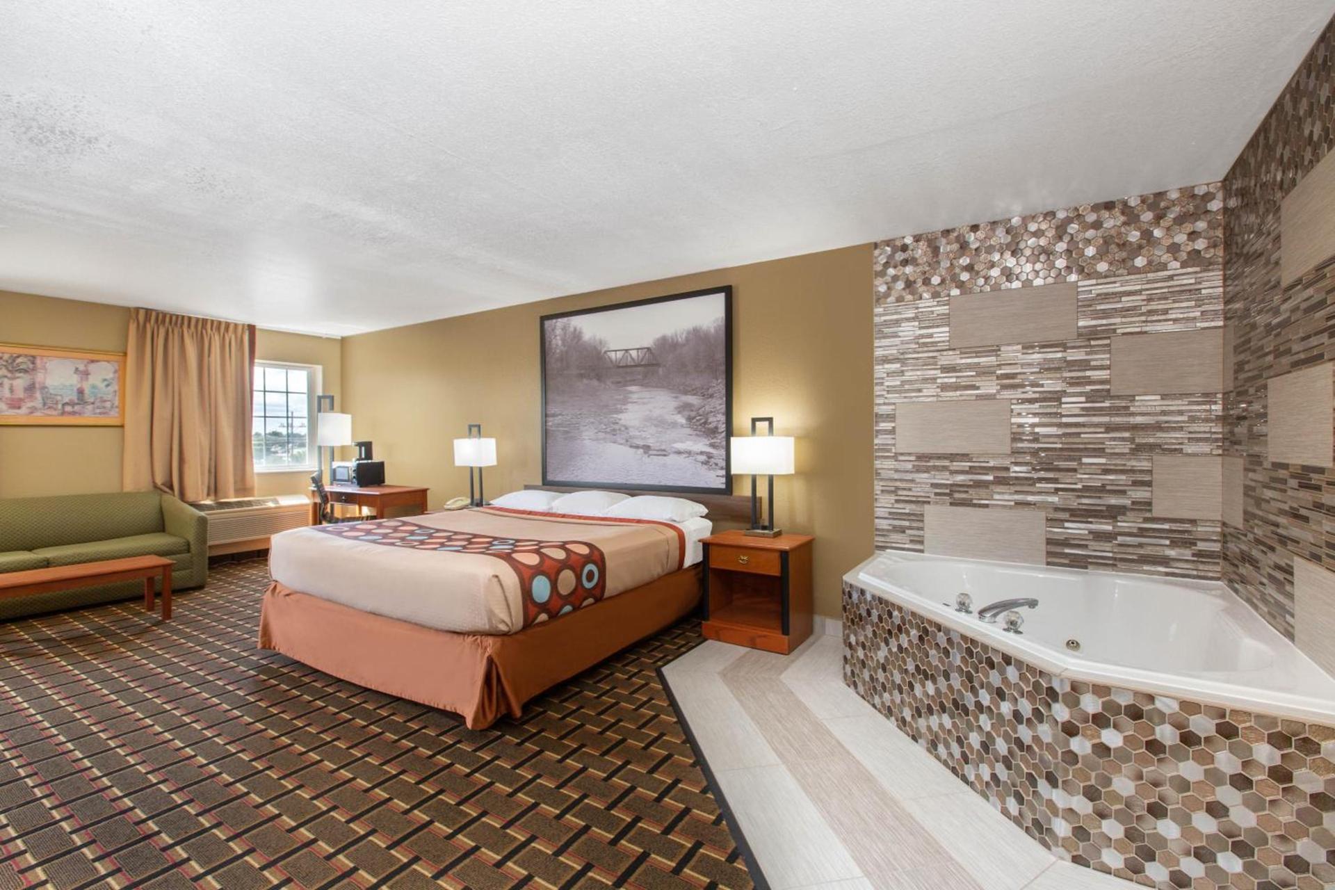 Super 8 by Wyndham Ottawa photo 33