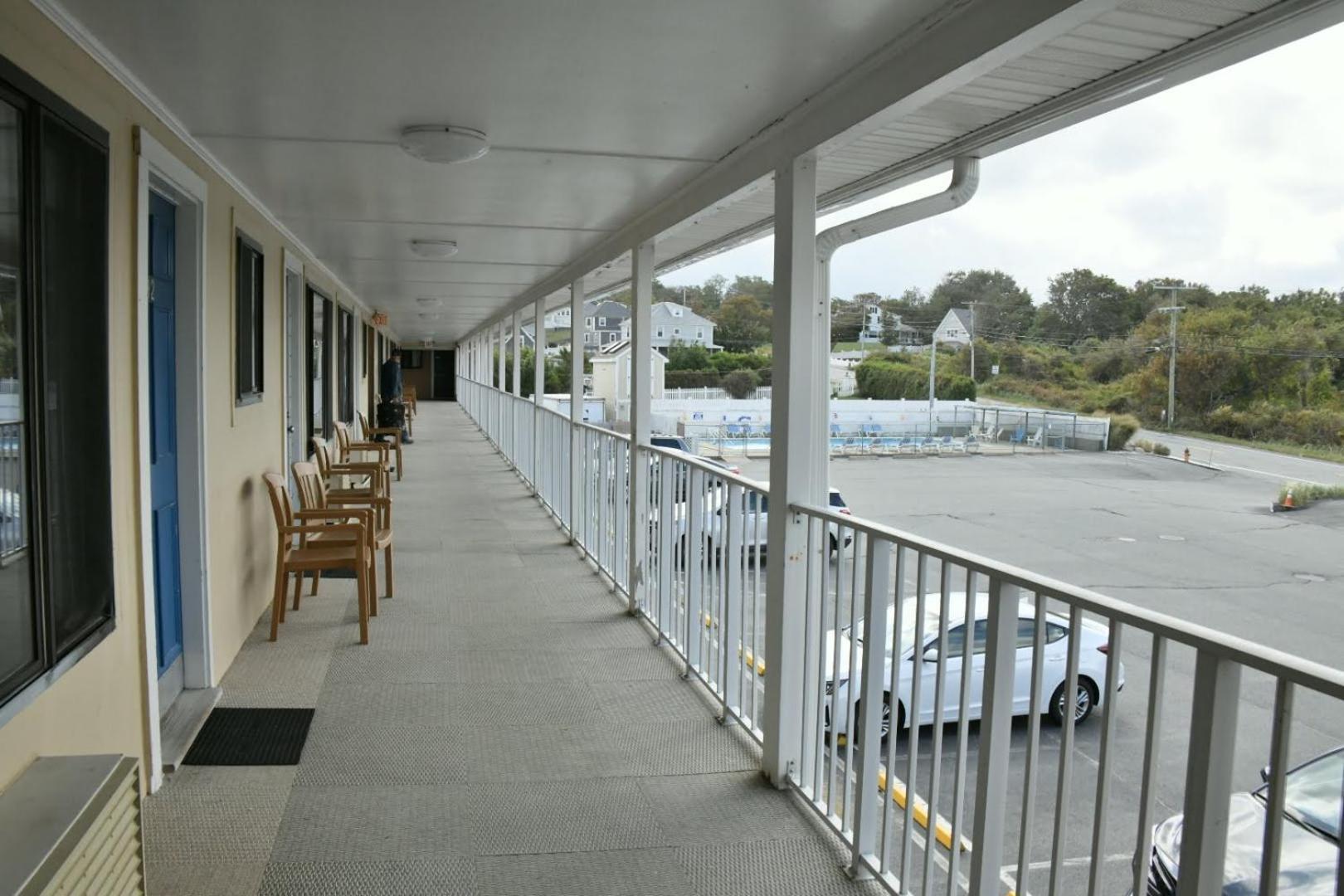 Pilgrim Sands on Long Beach photo 9