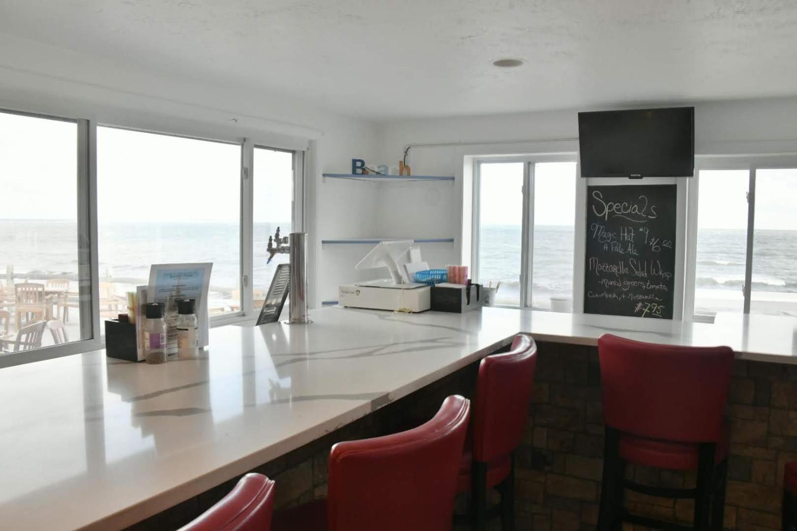 Pilgrim Sands on Long Beach photo 35
