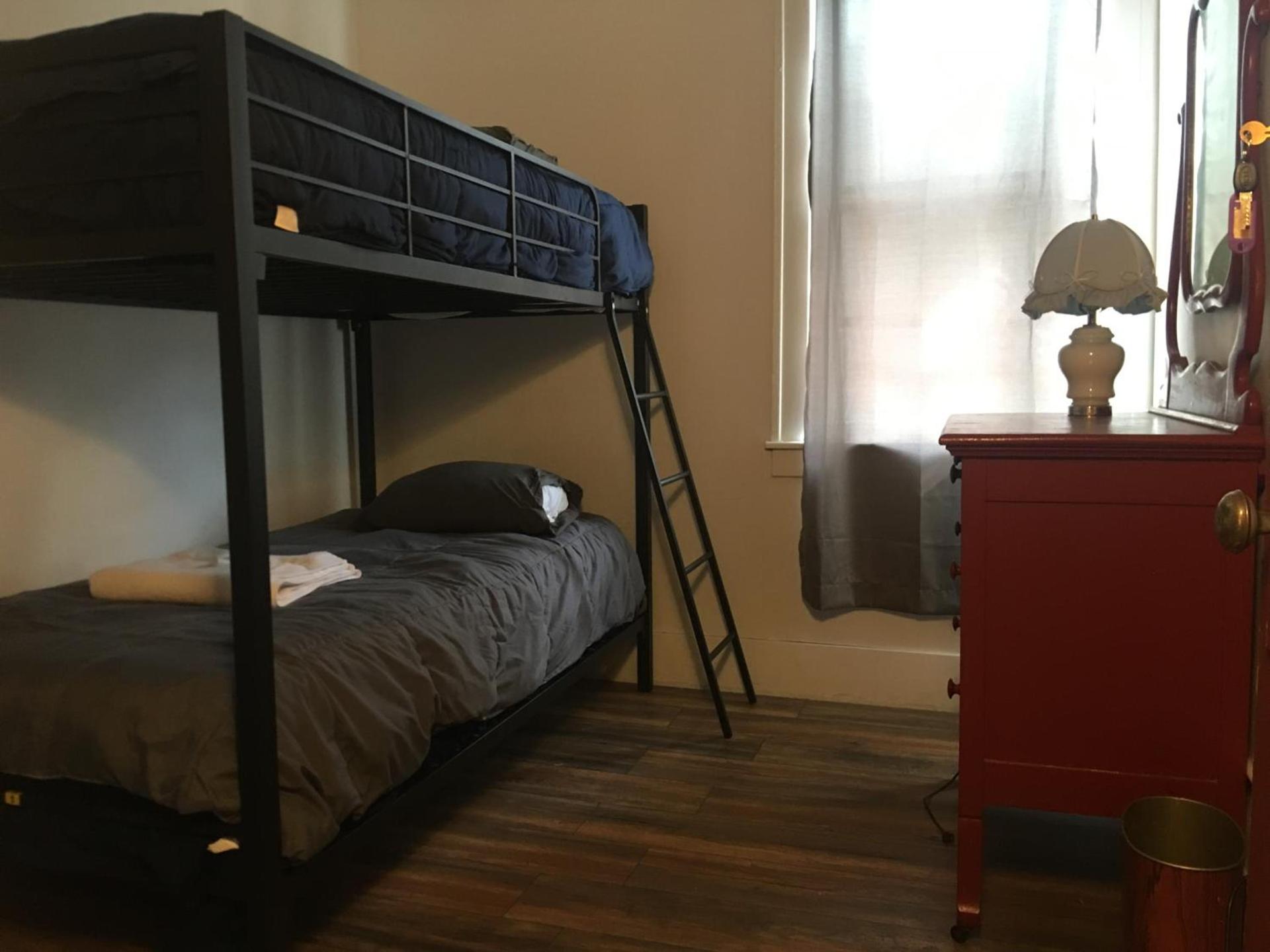 Hamtramck Hostel photo 26
