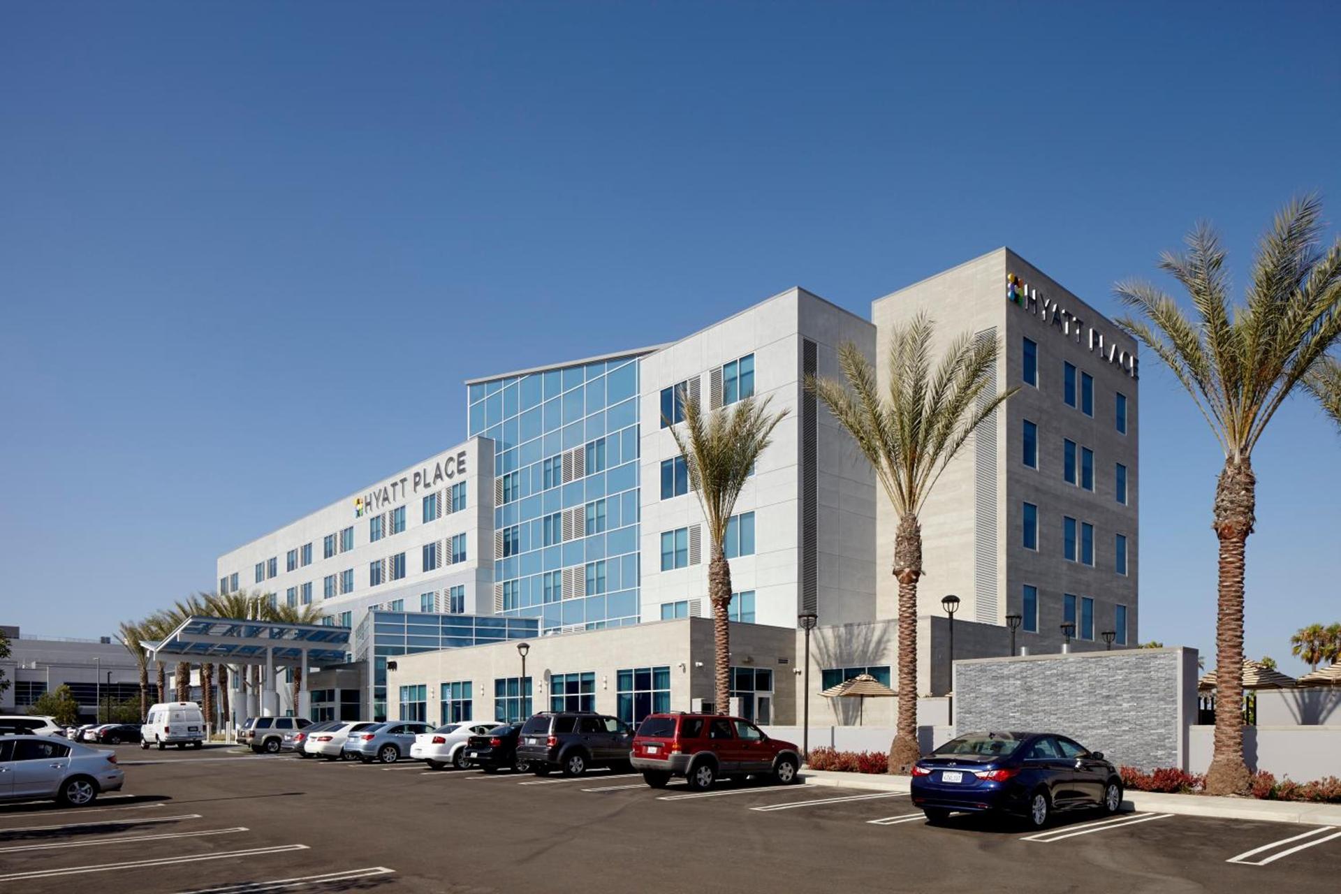 Hyatt Place Bakersfield photo 6