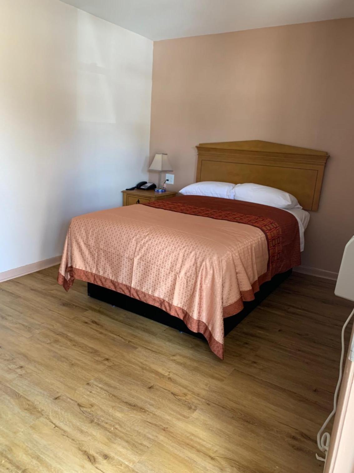 Towne Inn photo 4