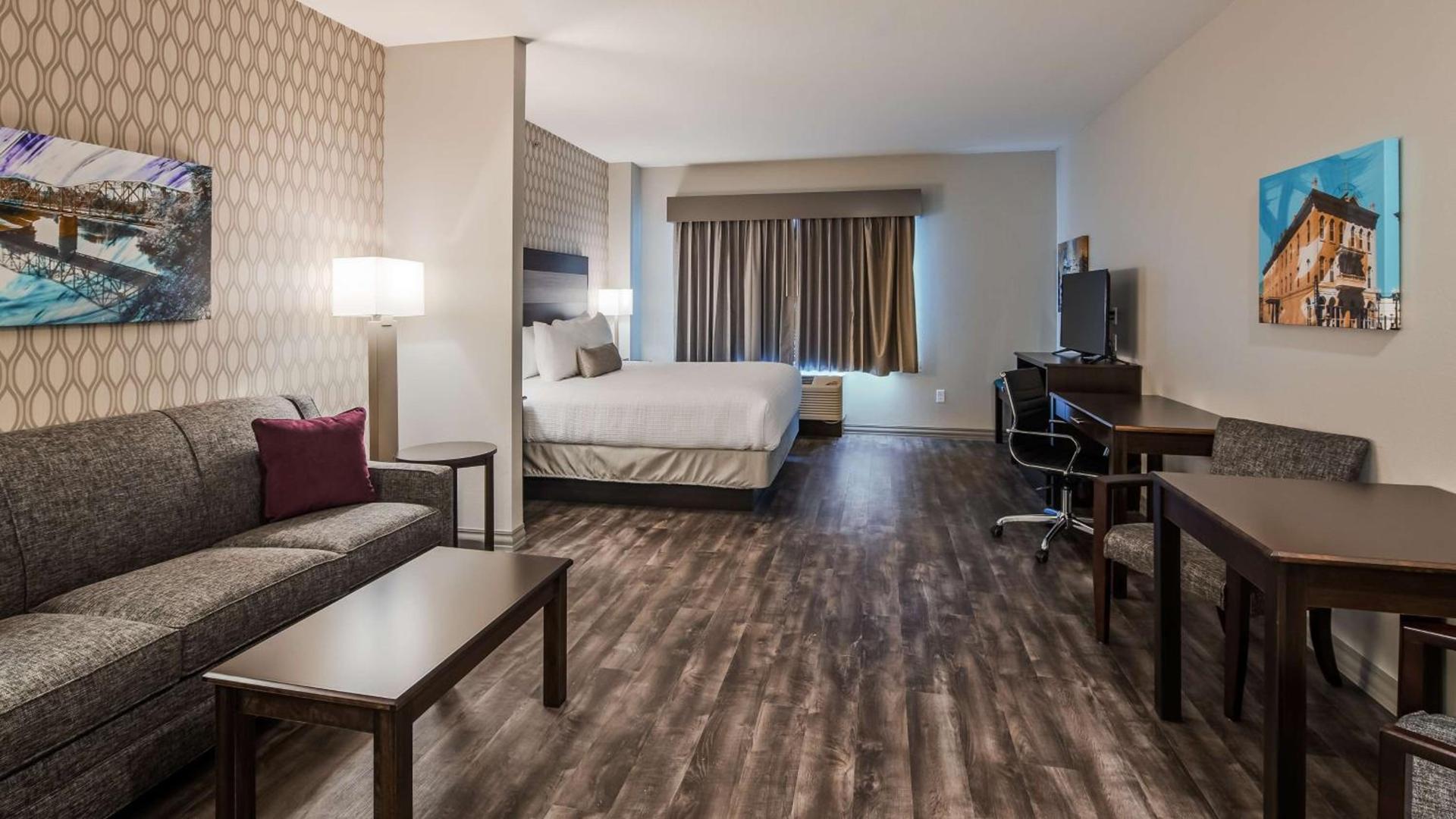 Best Western Plus Saint Peter photo 14