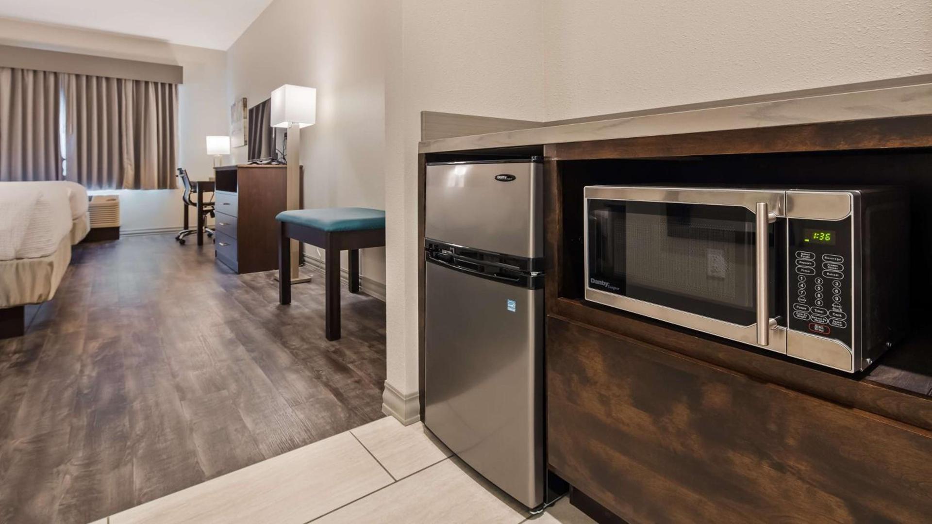 Best Western Plus Saint Peter photo 12