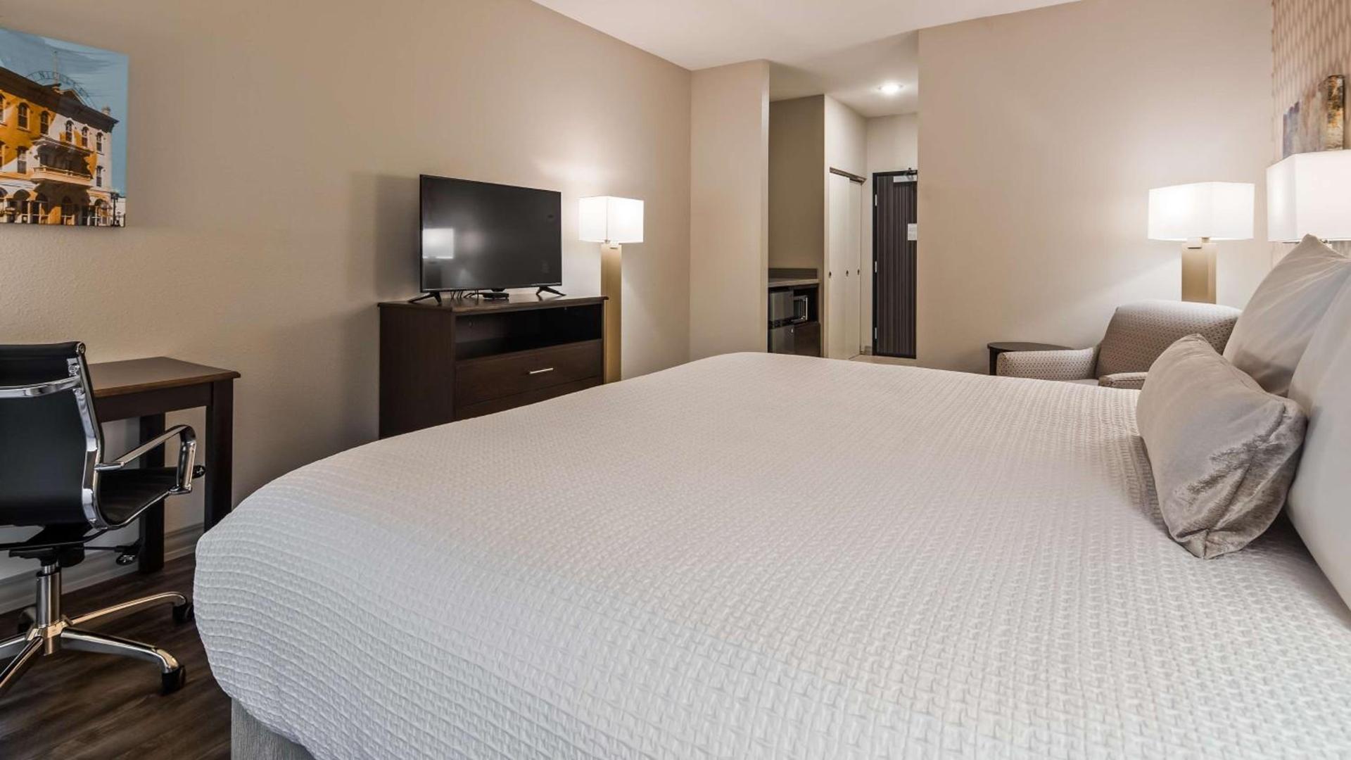 Best Western Plus Saint Peter photo 18