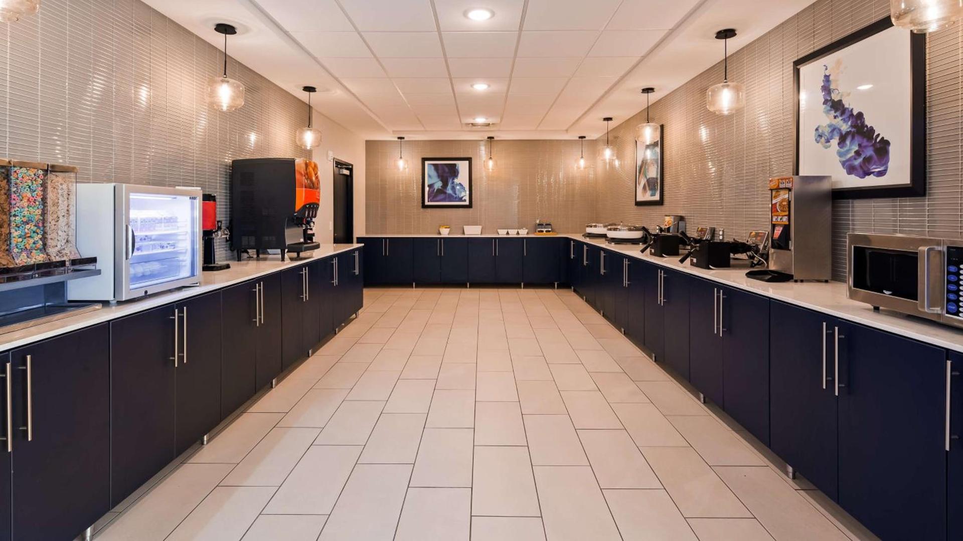 Best Western Plus Saint Peter photo 6