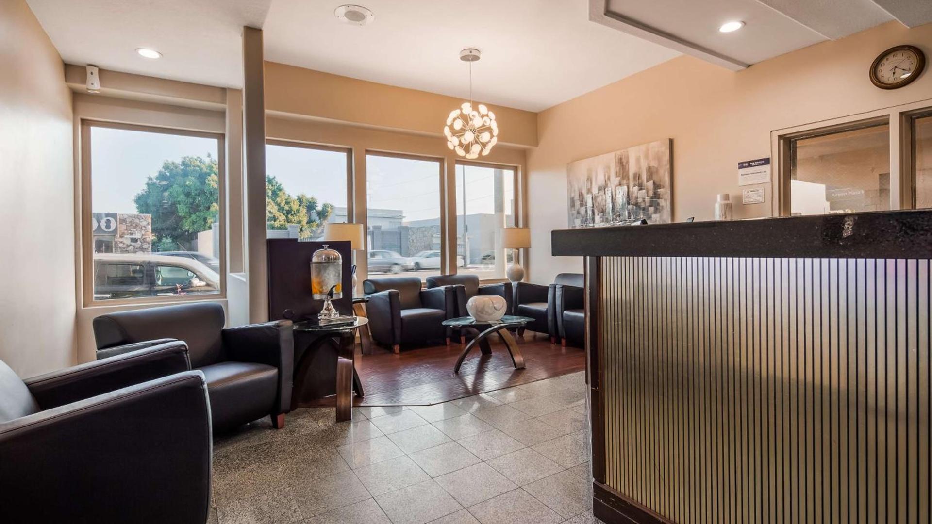 Best Western Airport Plaza Hotel – LAX Airport LA Stadium photo 3