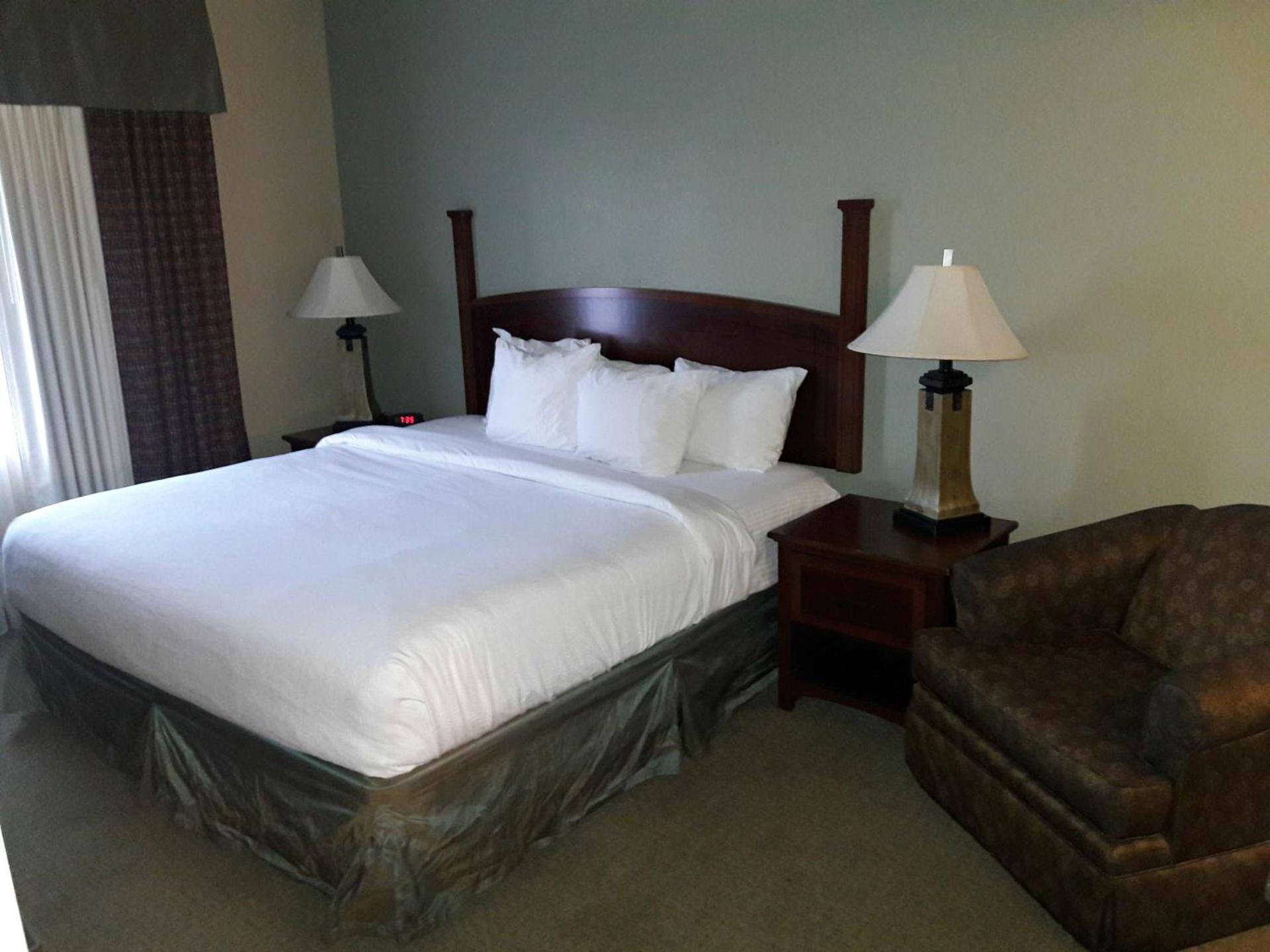 WeStay Suites - Covington/Mandeville photo 17