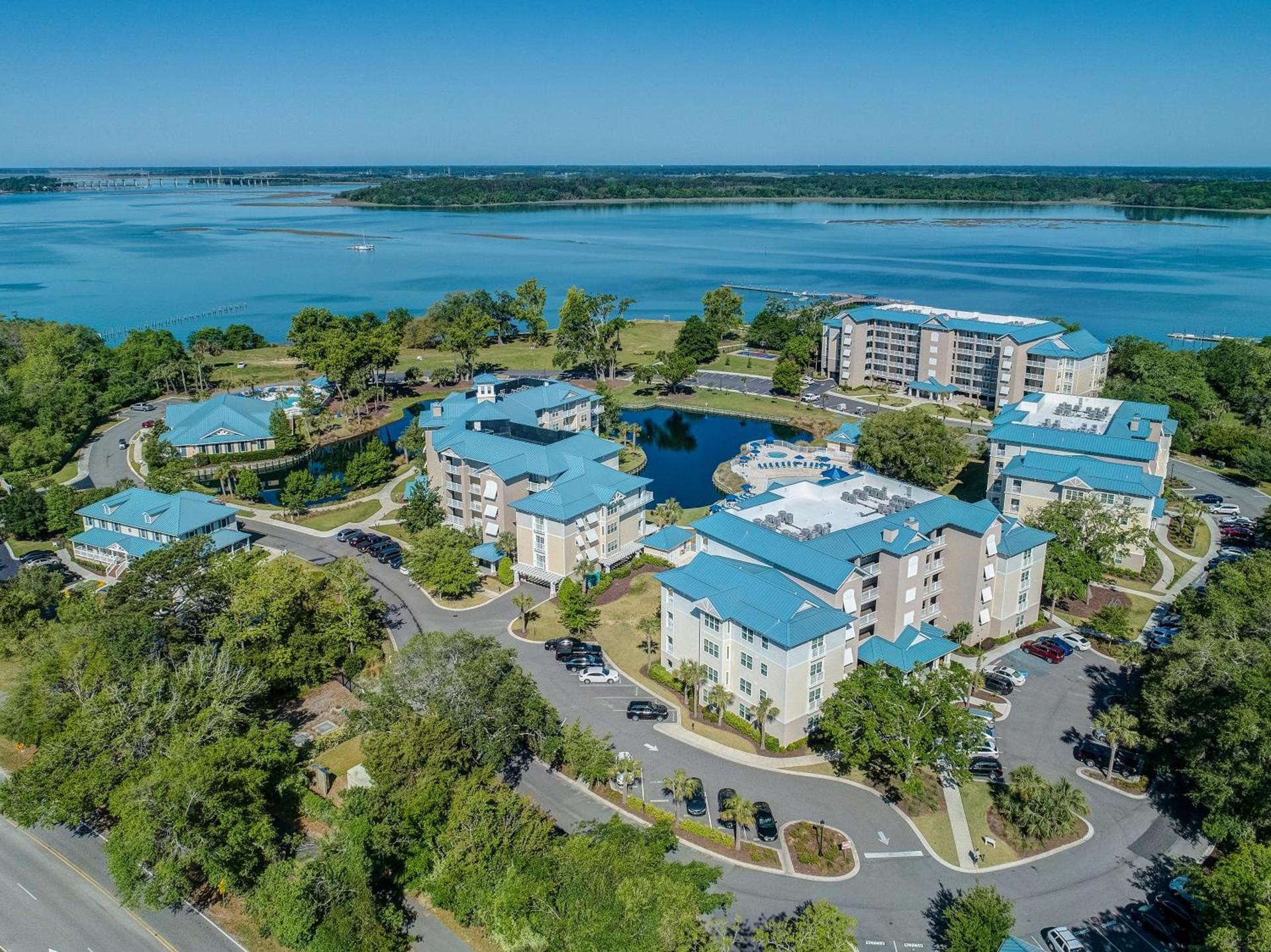 Bluewater by Spinnaker Resorts photo 2