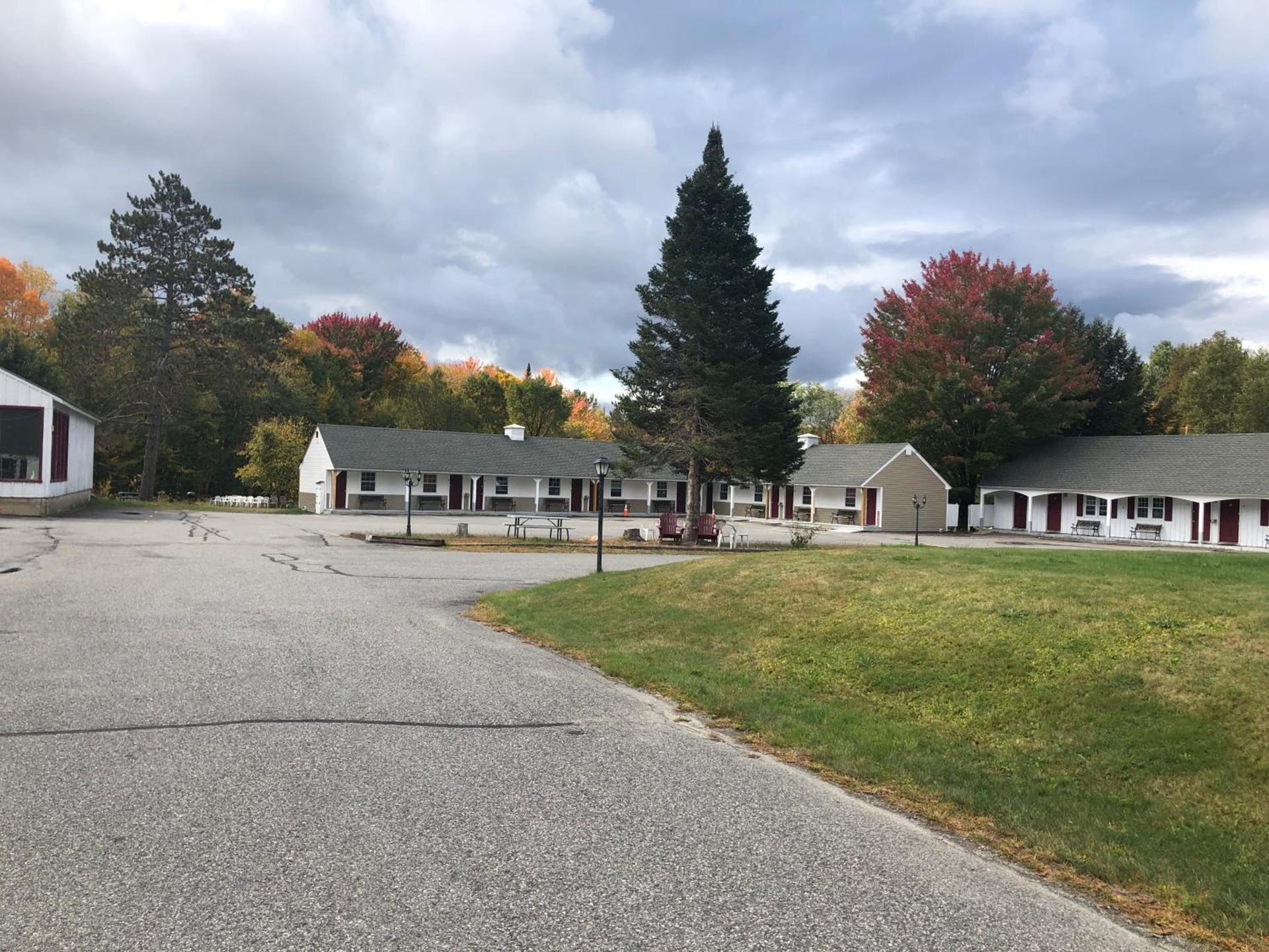 Stonybrook Motel & Lodge photo 32