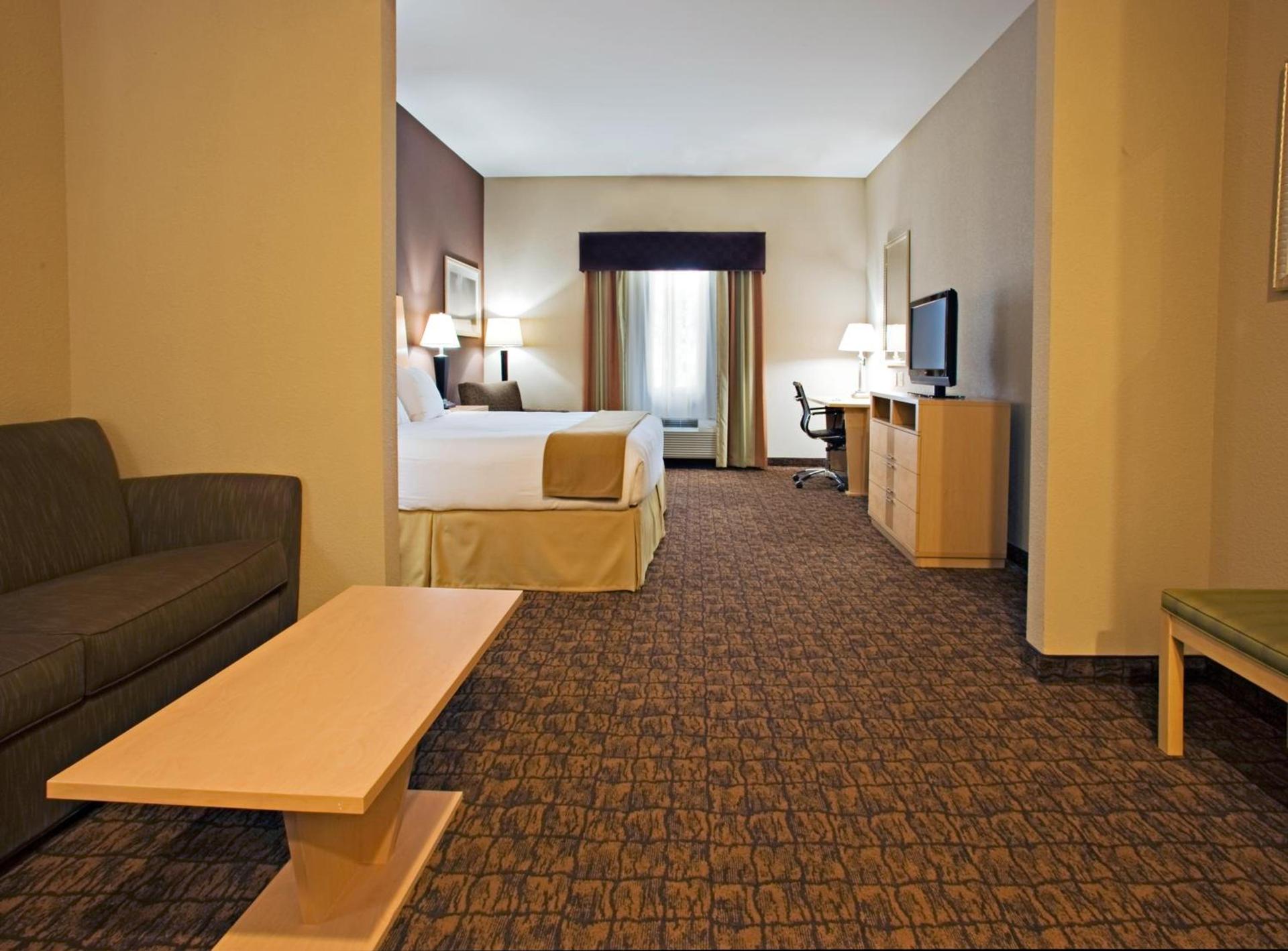 Holiday Inn Express Hotel and Suites Borger by IHG photo 4